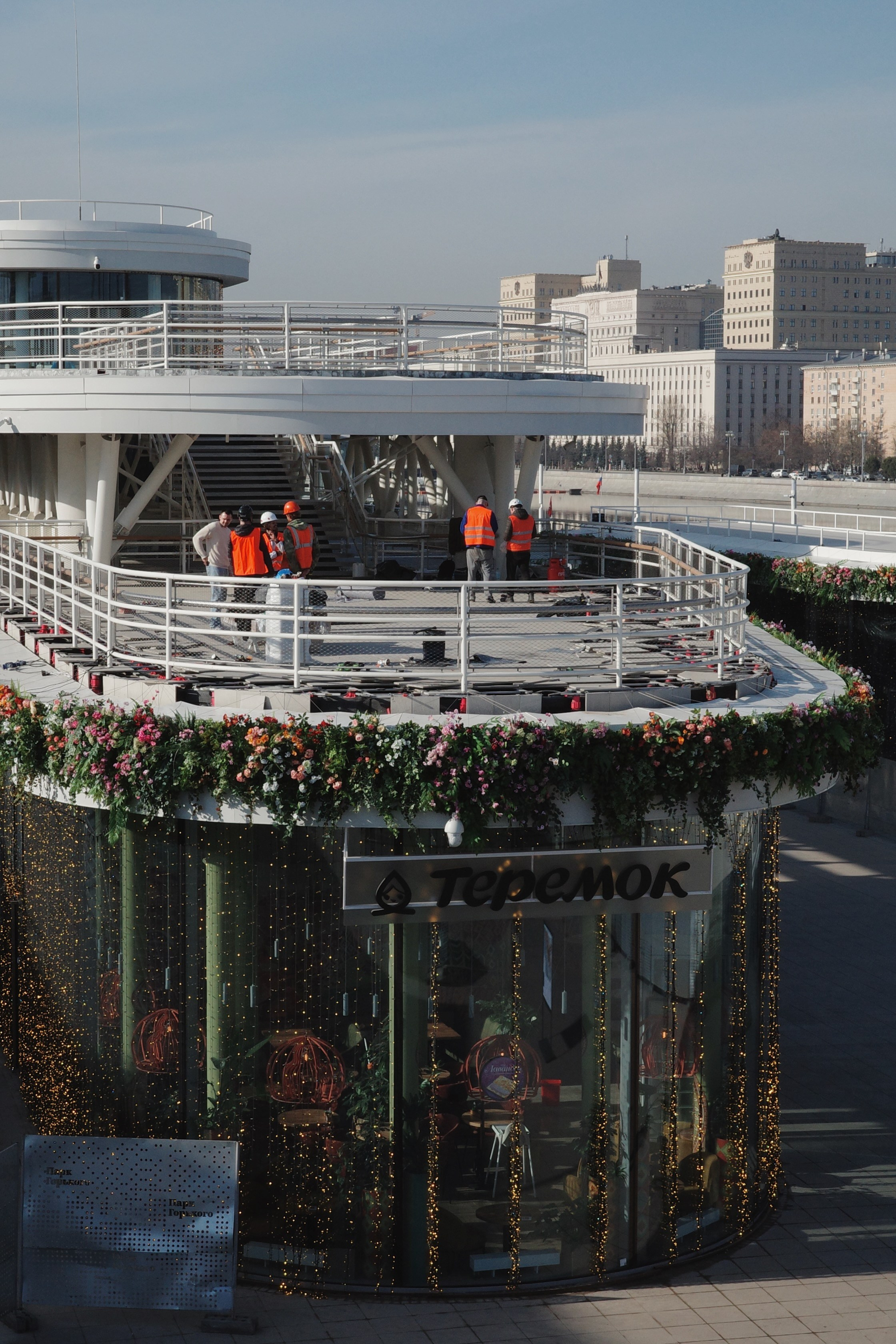 Новая Пушкинская набережная парка Горького 2026: 33 фото до скорого открытия. Проект «Фотокладовка»: блог уличной фотографии в формате street photo