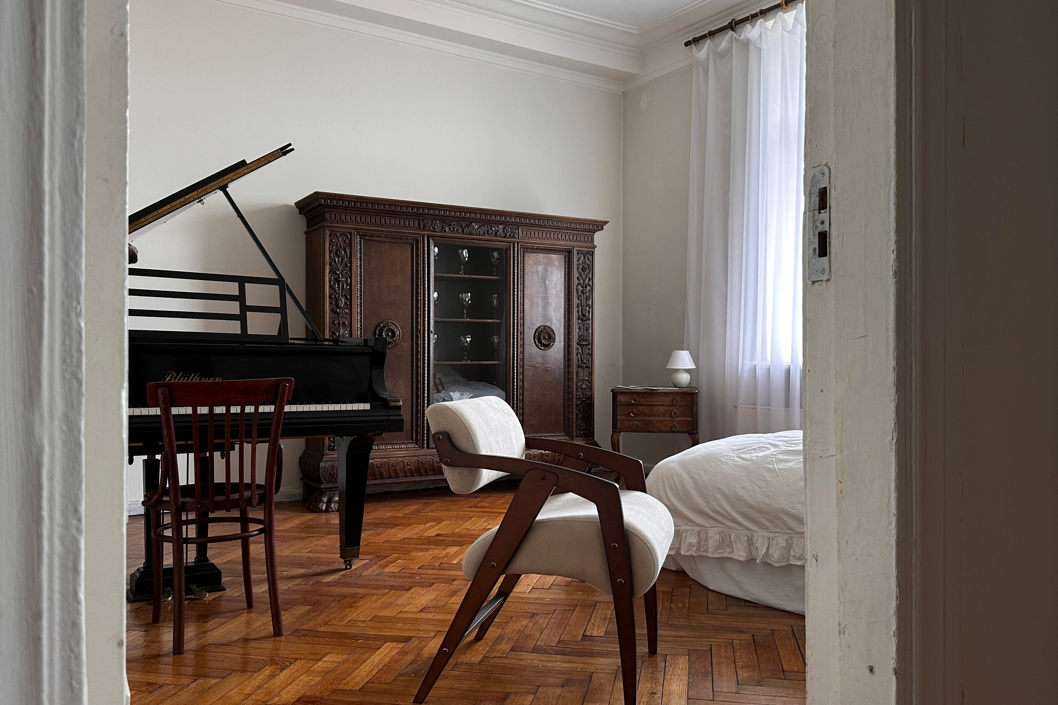 Студии для свадебной фотосессии в Москве. Свадебный и семейный фотограф Москва и Московская область