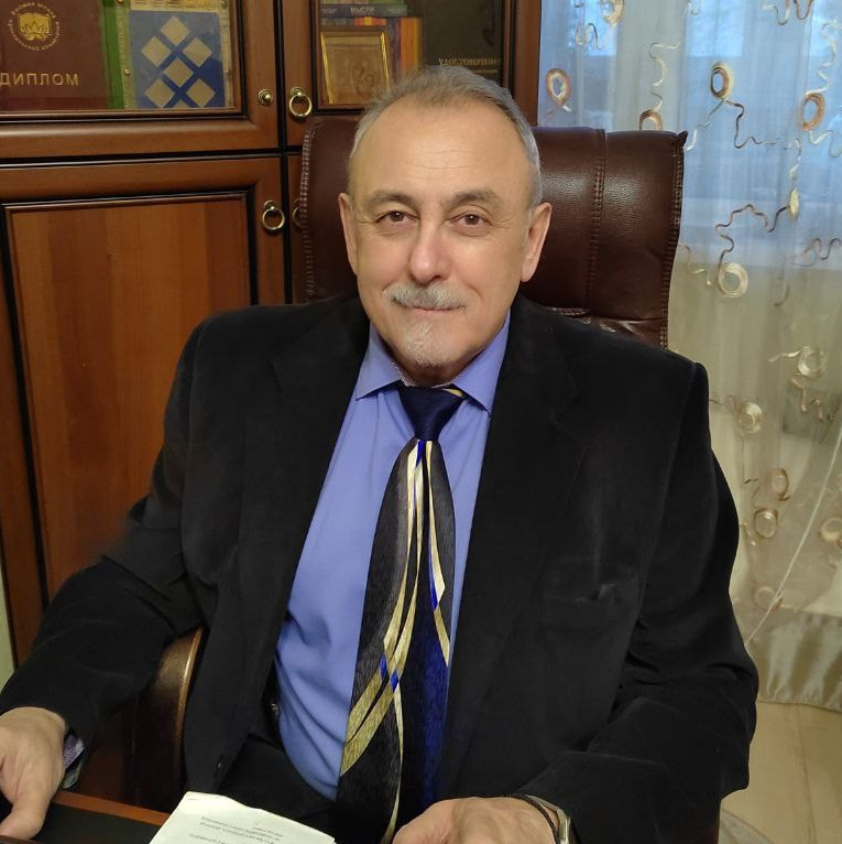 Семений Александр Тимофеевич, врач-терапевт. Медицина с душой