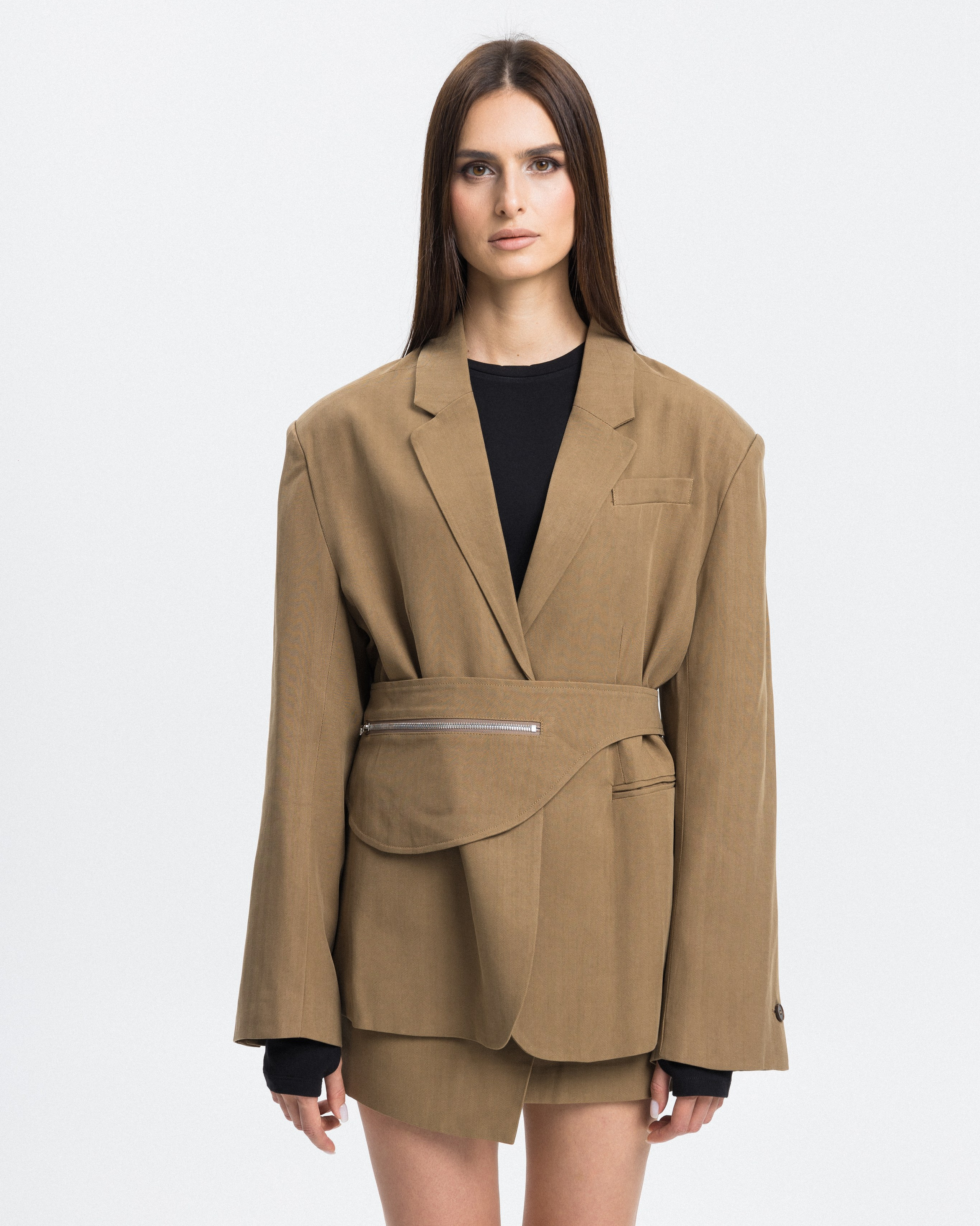 Свадебный и студийный фотограф в Алматы Ильяс Кырбаев