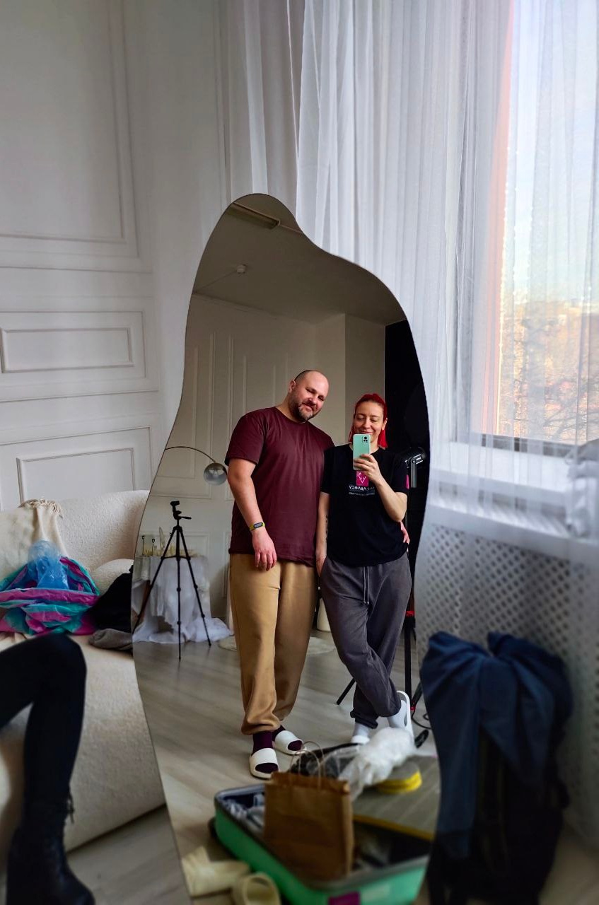 Съёмка костюмов. Мимы и Ходулисты на встречу гостей. Москва