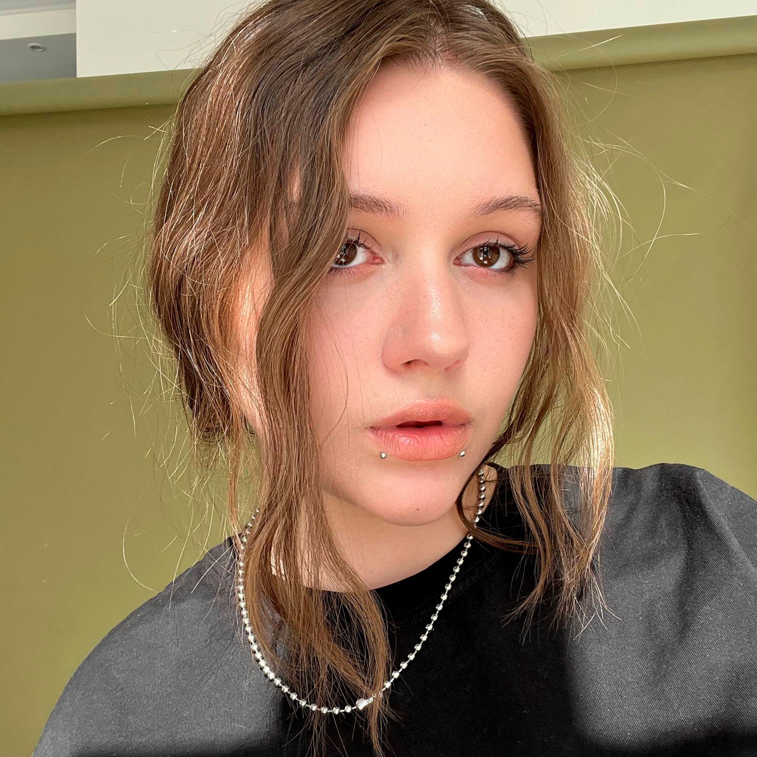 Контакты. Индивидуальный и контент ФОТОГРАФ Ростов-на-Дону Майорова Дарья