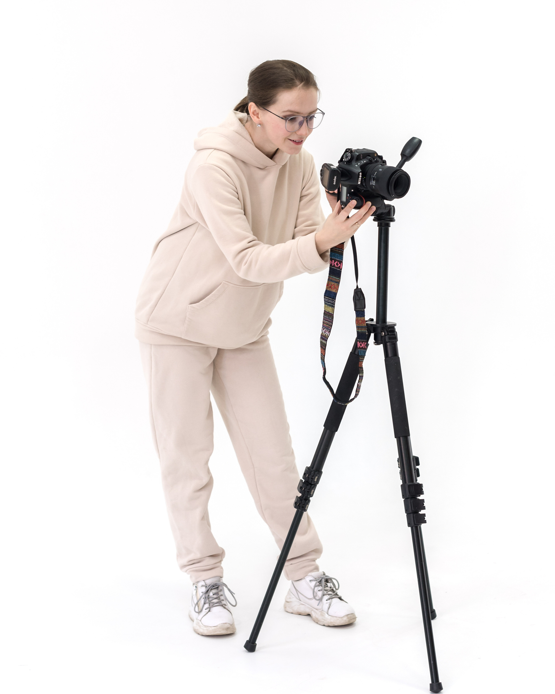 Контакты. Александра Чекалина Предметный фотограф Барнаул