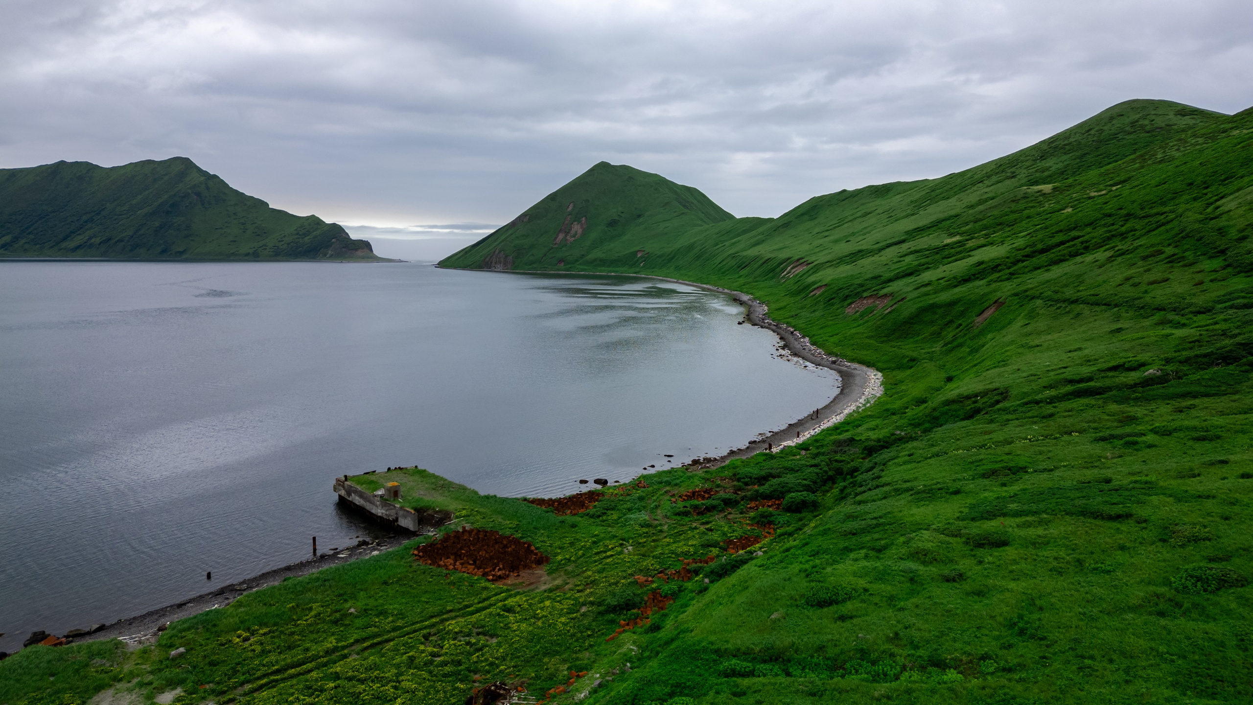 Курильские острова, Симушир, бухта Броутона