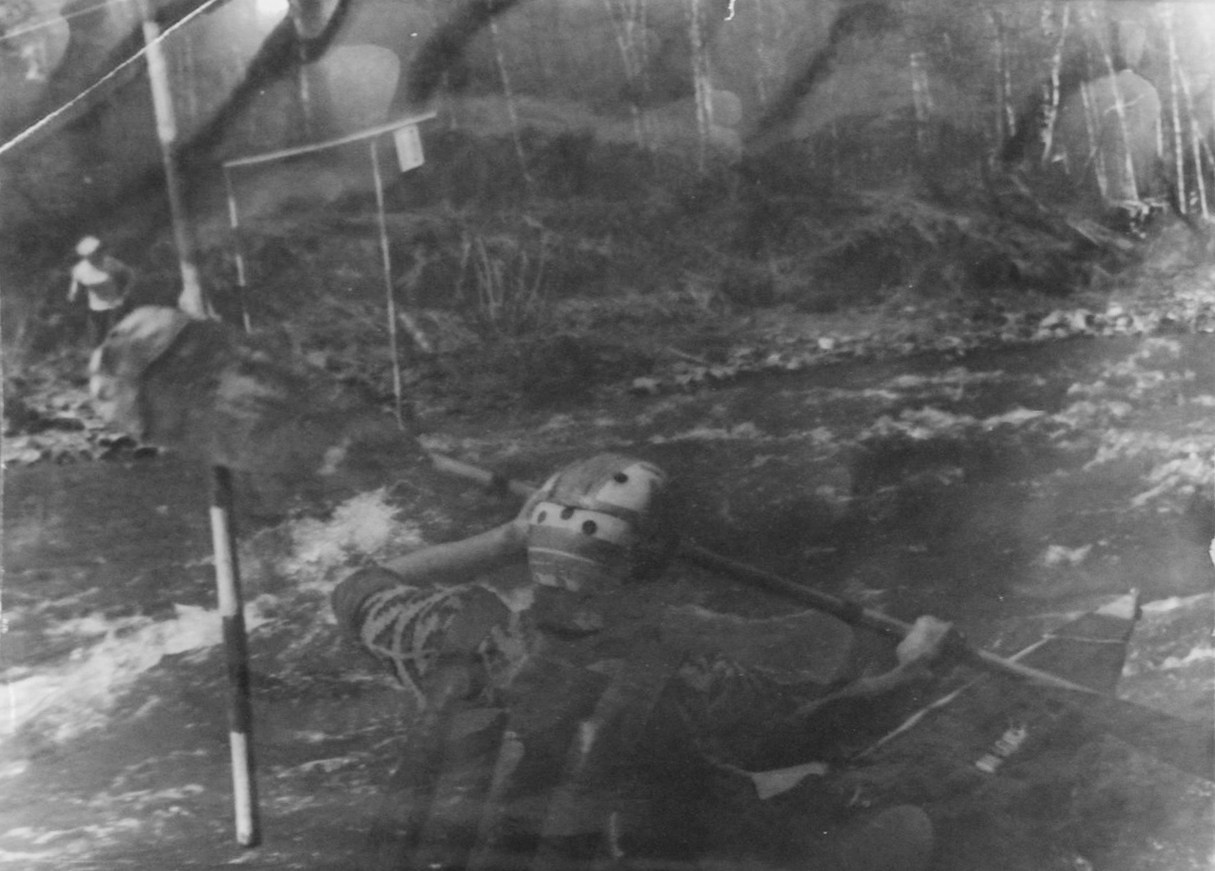 Байдарки и катамараны на реке Сема во время традиционного слёта водников, 1977&nbsp;год