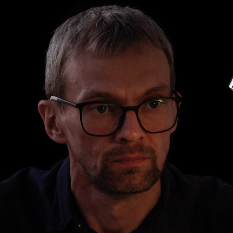 Контакты. Коммерческий фотограф для бизнеса в Томске Дмитрий Ельчанинов