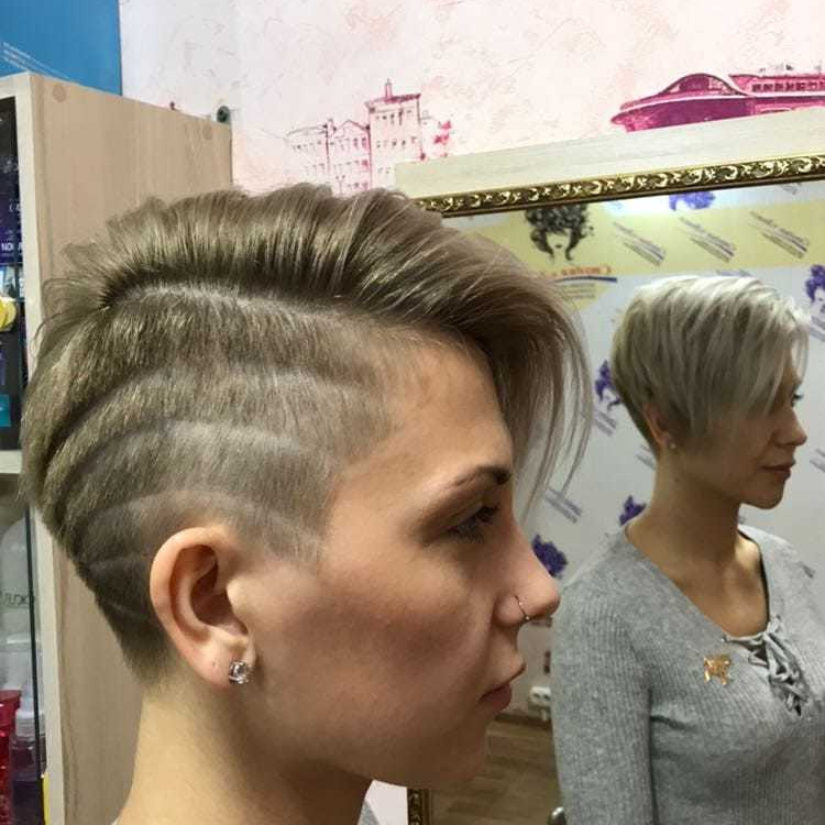 Курсы парикмахеров в Томске. Курсы маникюра и наращивания ресниц в Томске