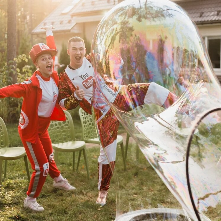 Шоу-программы. Аренда лофта в СПб для мероприятий