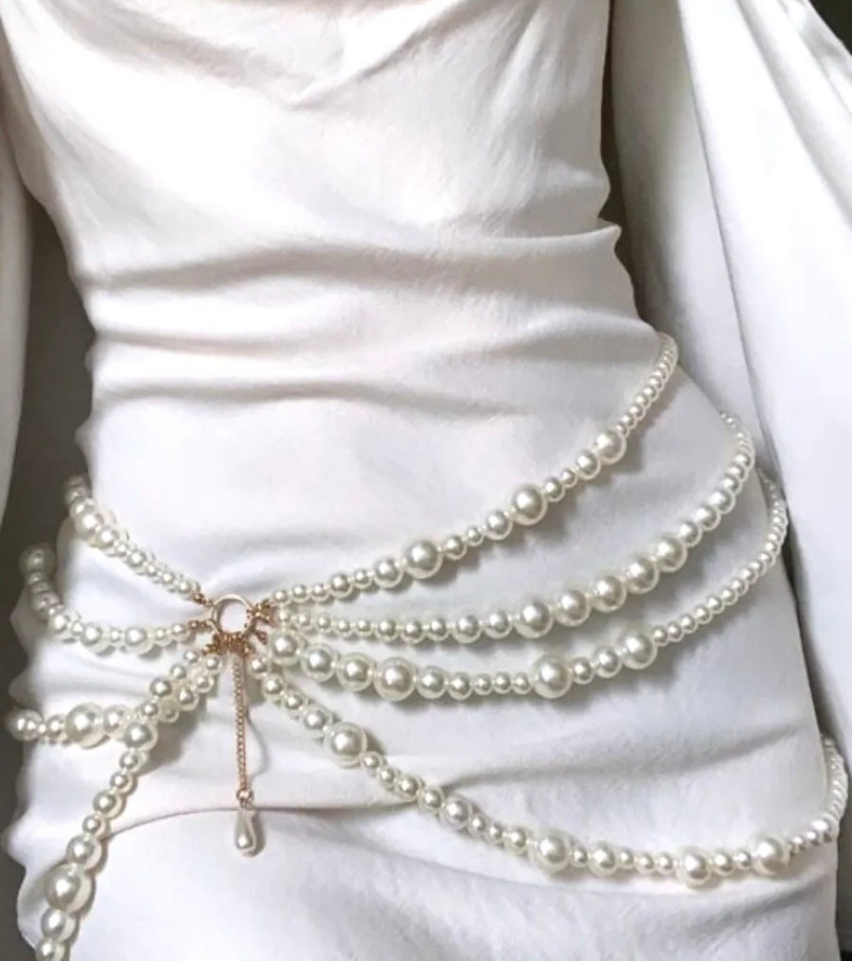 Гардероб студии. Фотостудия и пространство под мероприятия studio1884 в Казани