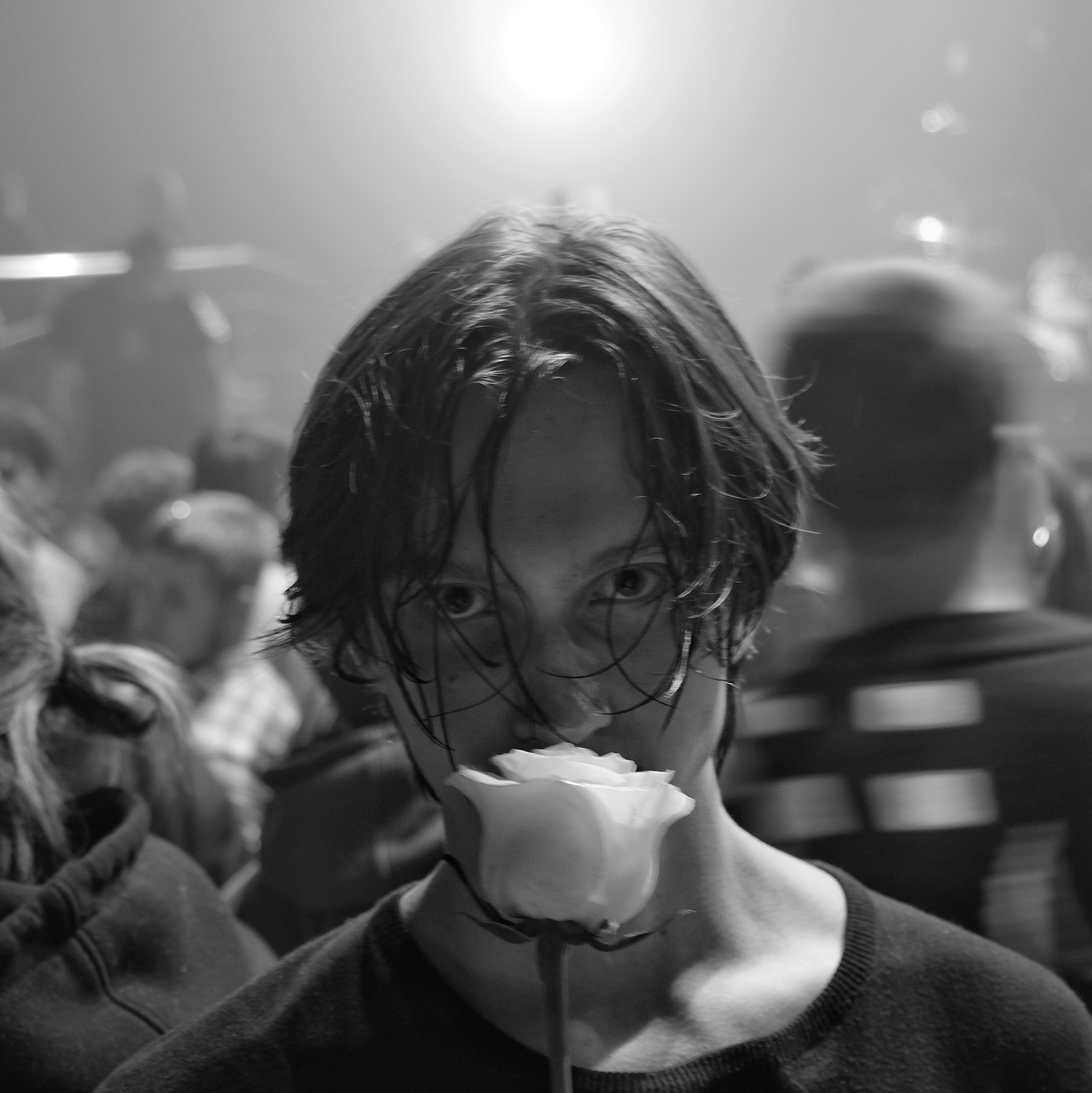 Контакты. Уличный портретный фотограф в Санкт Петербурге Кисель Андрей