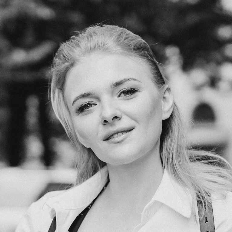 Фотограф Элина Брусенцева