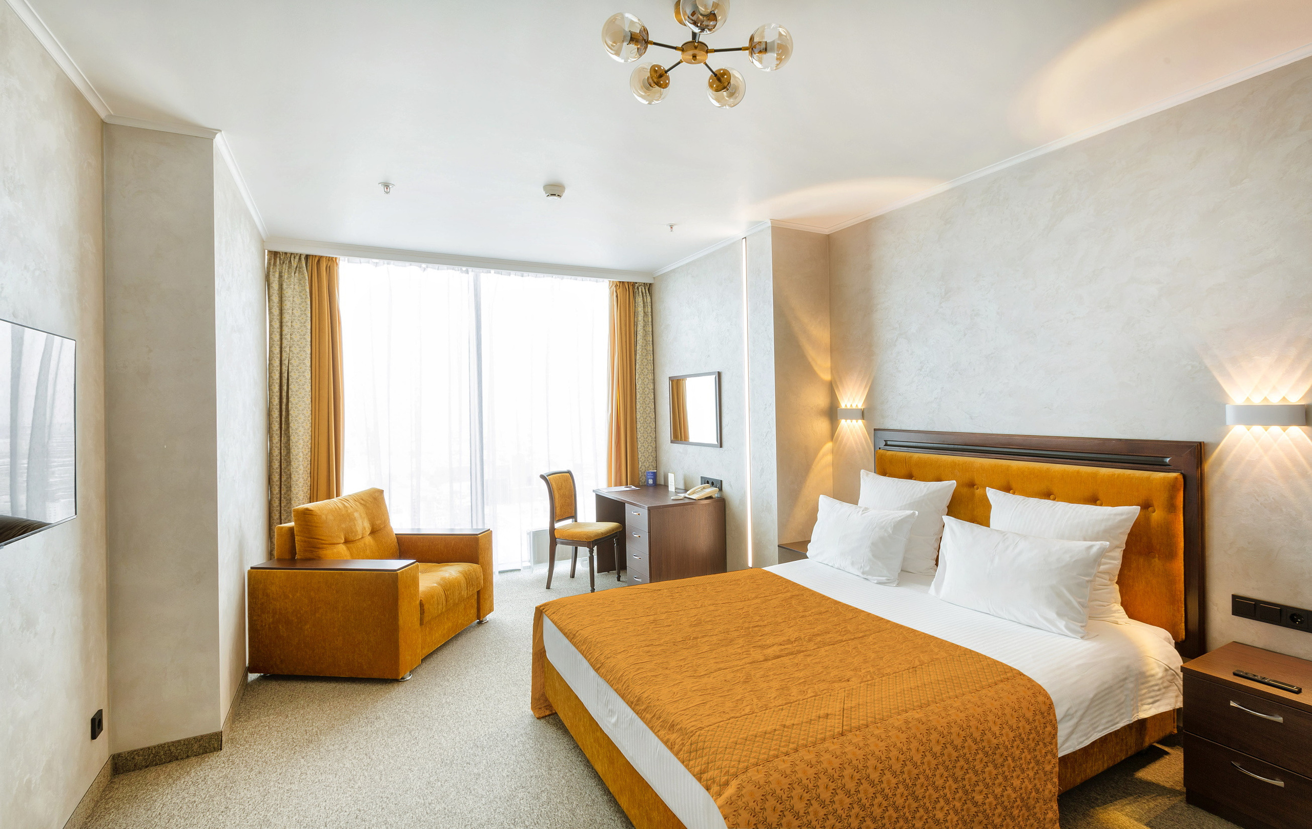 Отели и номера для фотосъемки. Свадебный фотограф в Екатеринбурге