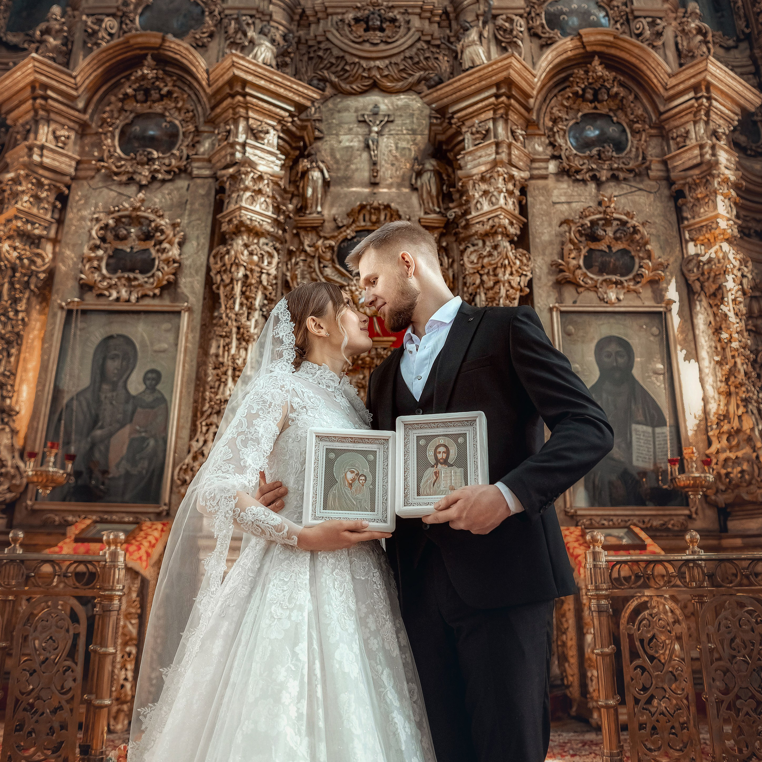Услуги. Фотограф на Таинства Крещения и Венчания в Курске — Лилия Мачихина