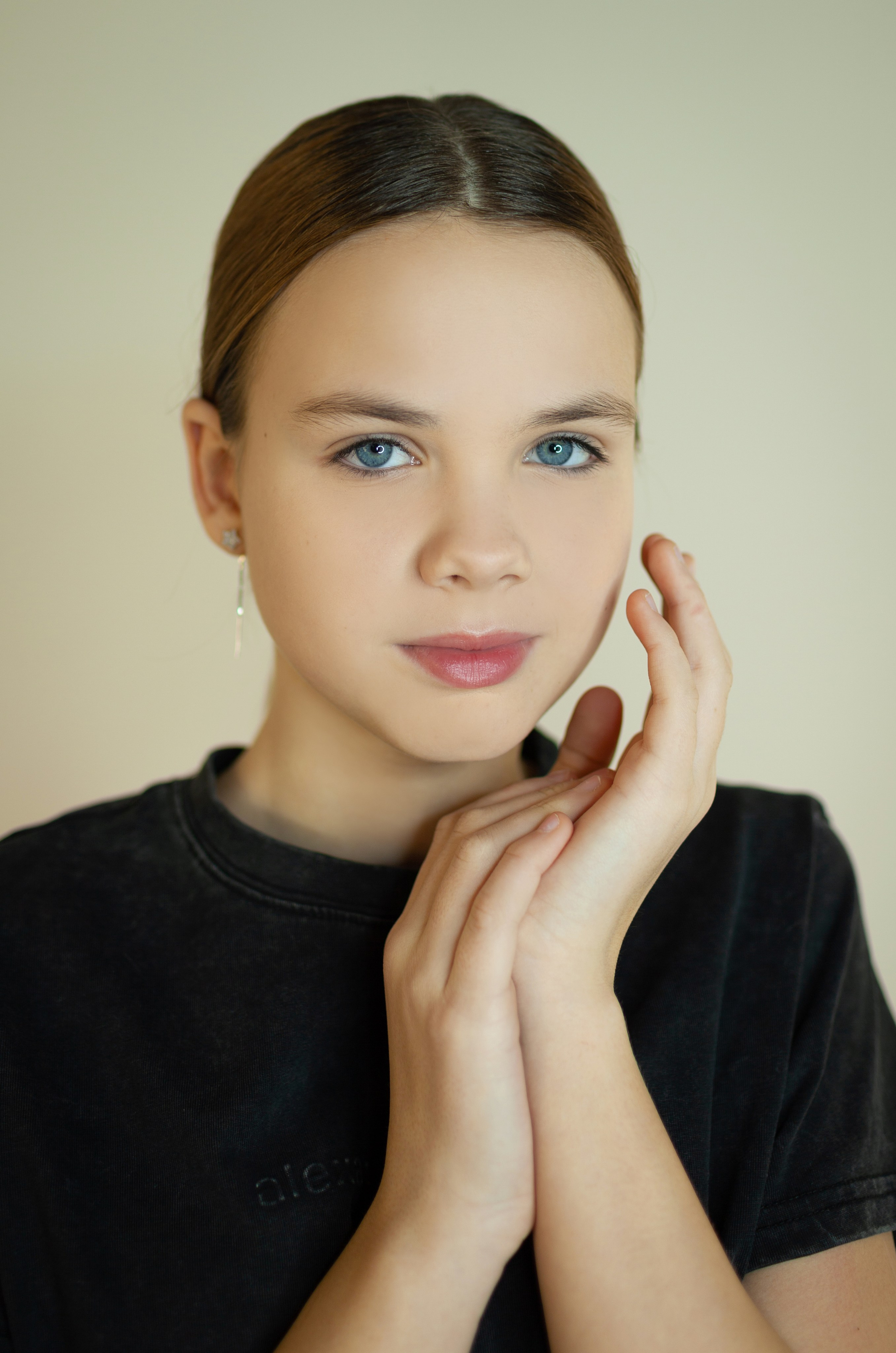 База моделей. Модельное Агентство Alma Model Management