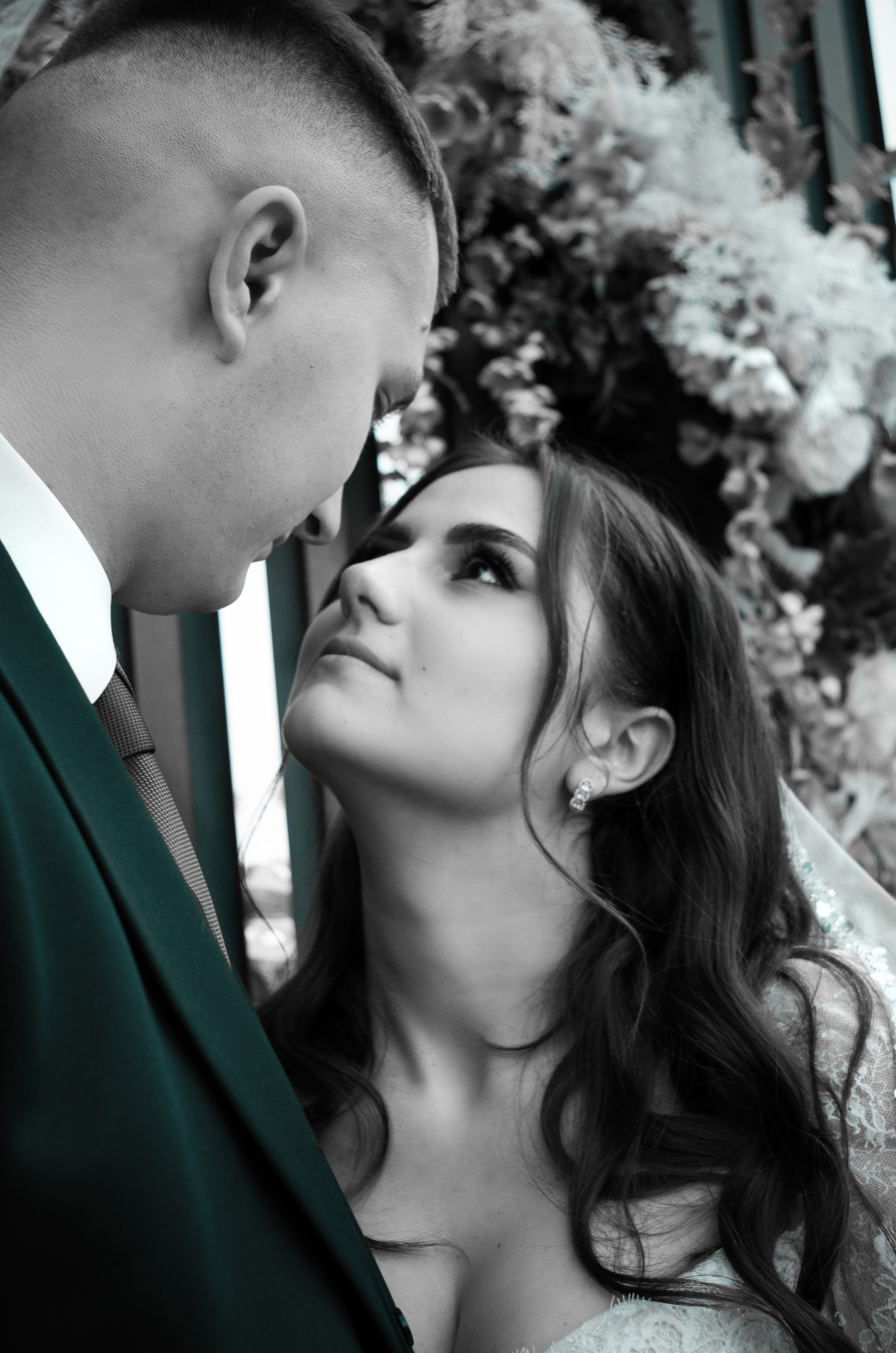 Свадебный фотограф мариуполь,фото жених и невеста