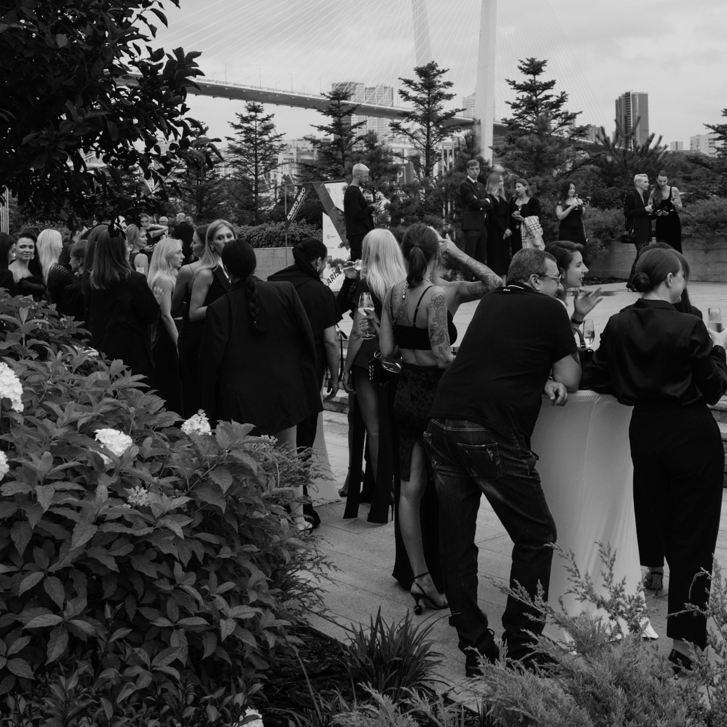 Стоимость фотосъемки во Владивостоке. Портретный, свадебный, репортажный фотограф во Владивостоке Юлиана Джули Фокс