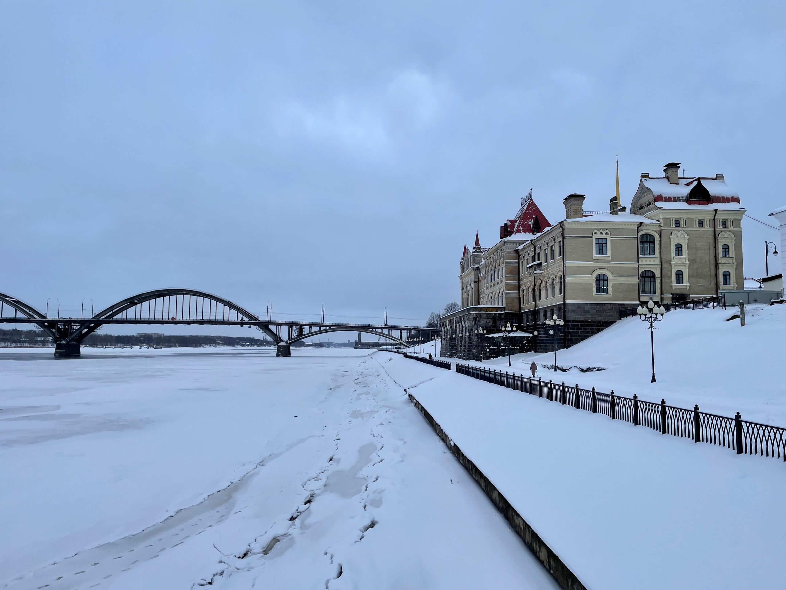 Рыбинск – город, в котором история оживает. Проект «Фотокладовка»: блог уличной фотографии в формате street photo