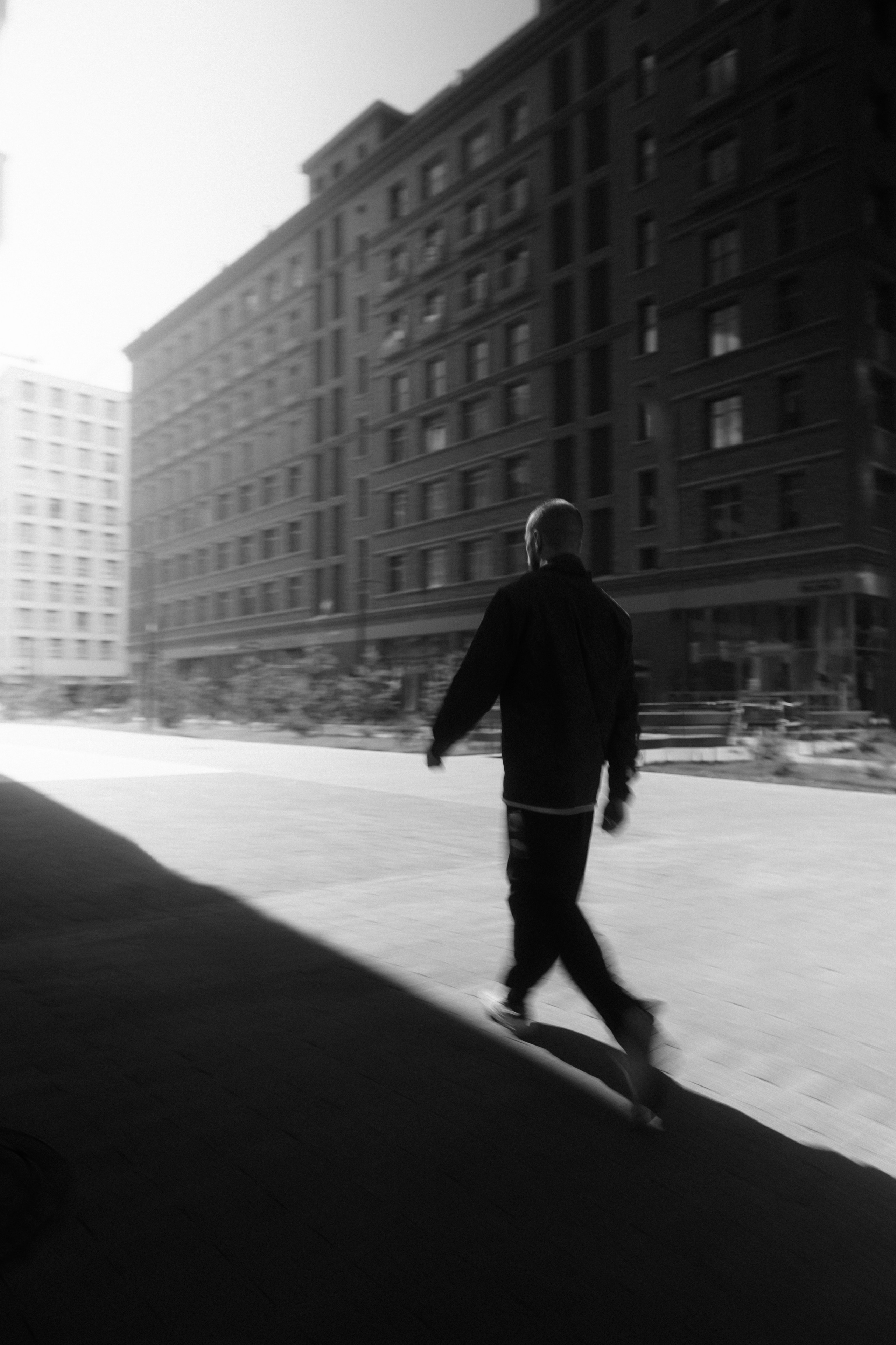 Как проходила фотосессия с Евгением Аксютиным на ЗИЛ Арт в Москве