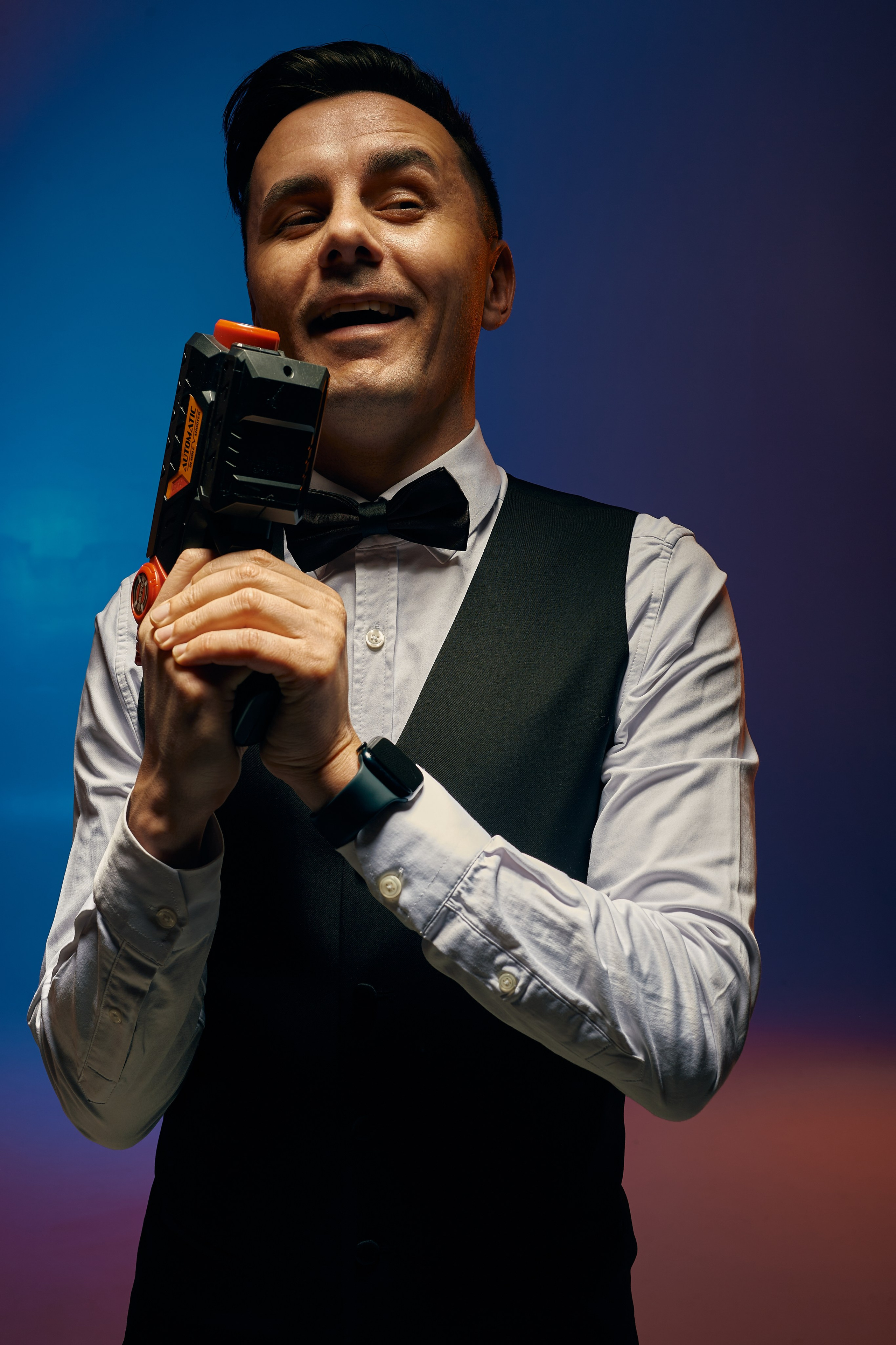 Джим Керри+Джеймс Бонд. Фотограф  Уфа, Москва, Казань, Питер Ильдар Кудабаев