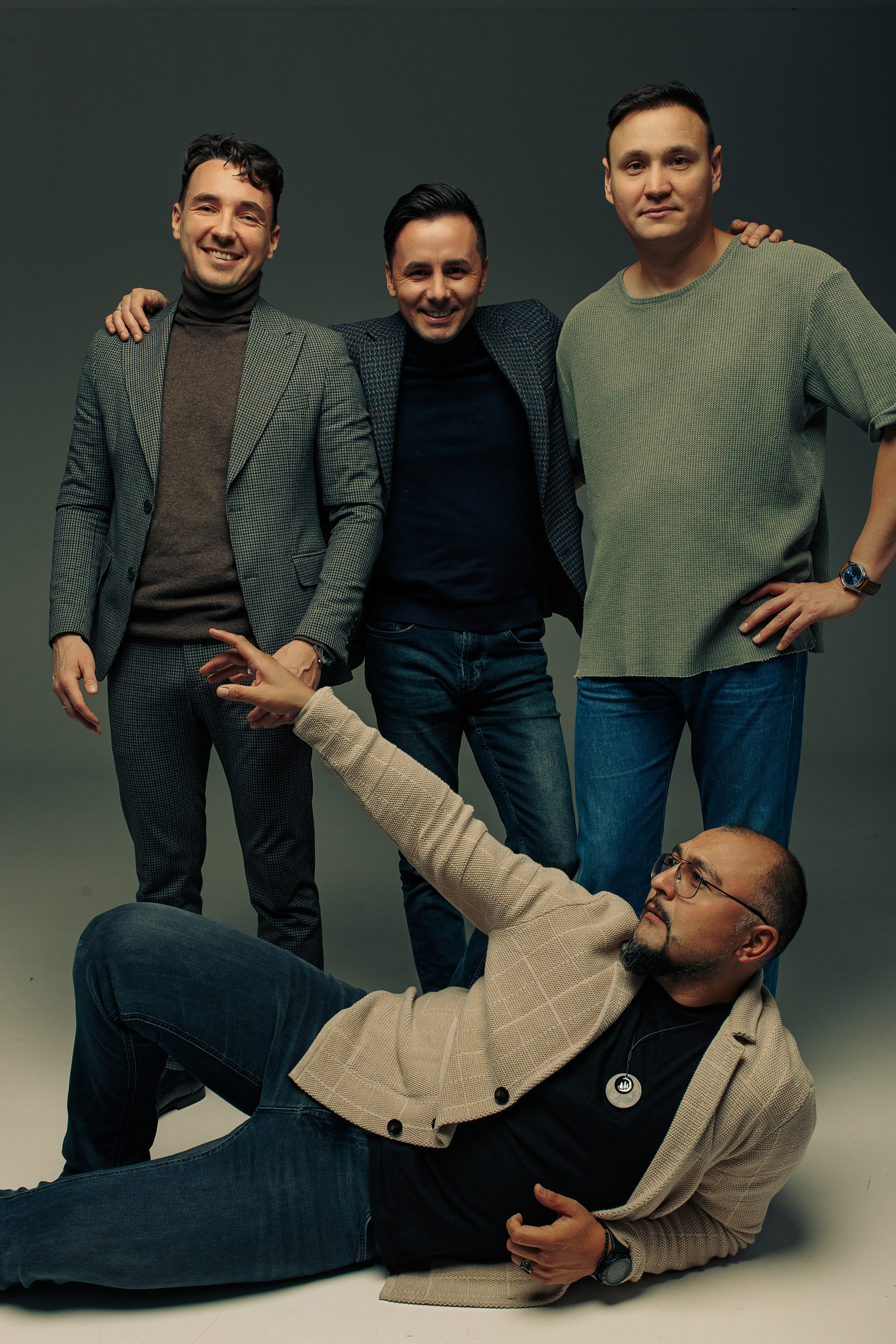 Бизнес портреты. Неформальный стиль. Фотограф  Уфа, Москва, Казань, Питер Ильдар Кудабаев