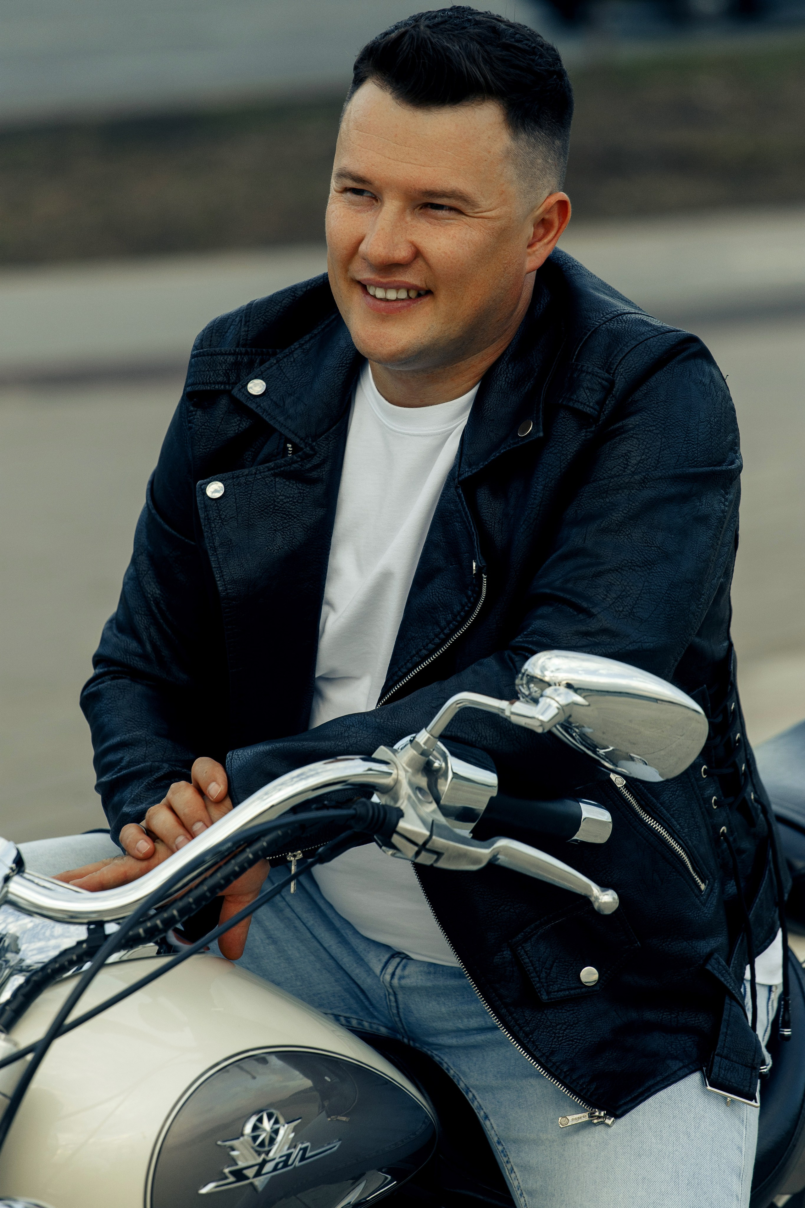 Бизнес портреты. Неформальный стиль. Фотограф  Уфа, Москва, Казань, Питер Ильдар Кудабаев