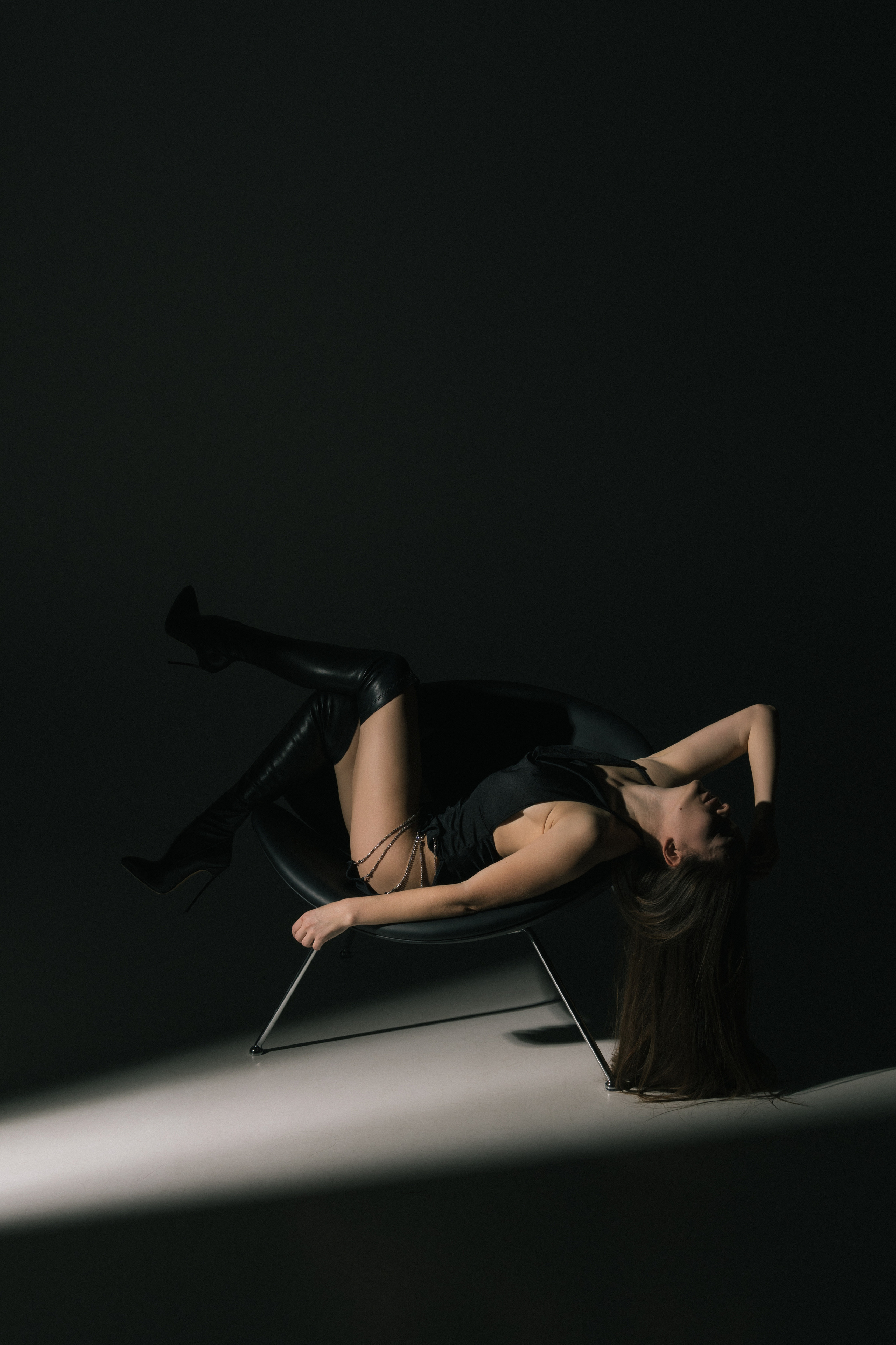 Фотосессия девушки в стильном образе. Фотограф в Ростове-на-Дону Игорь Апасеев