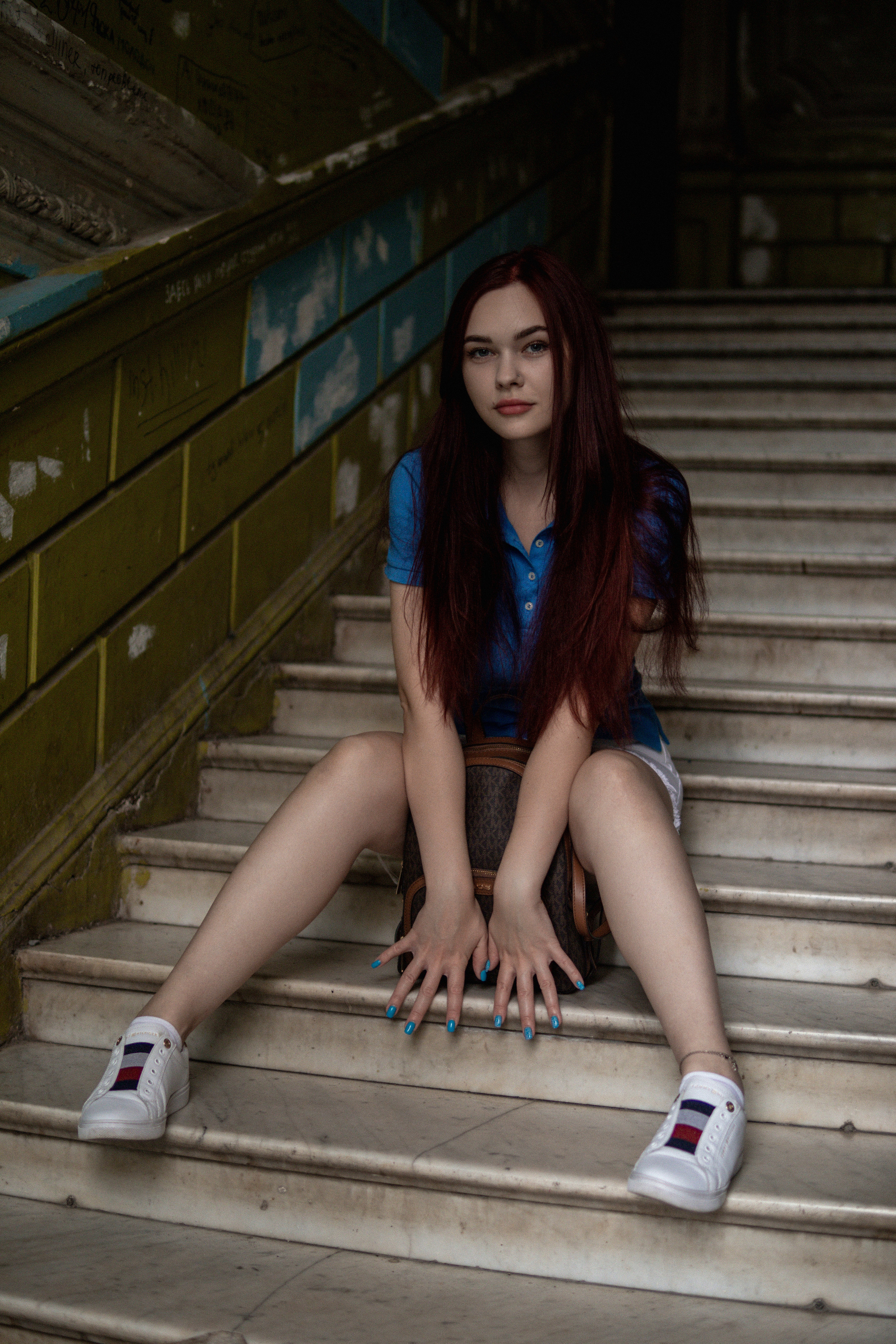 Фотосессия в подъезде. Фотограф в Ростове-на-Дону Игорь Апасеев