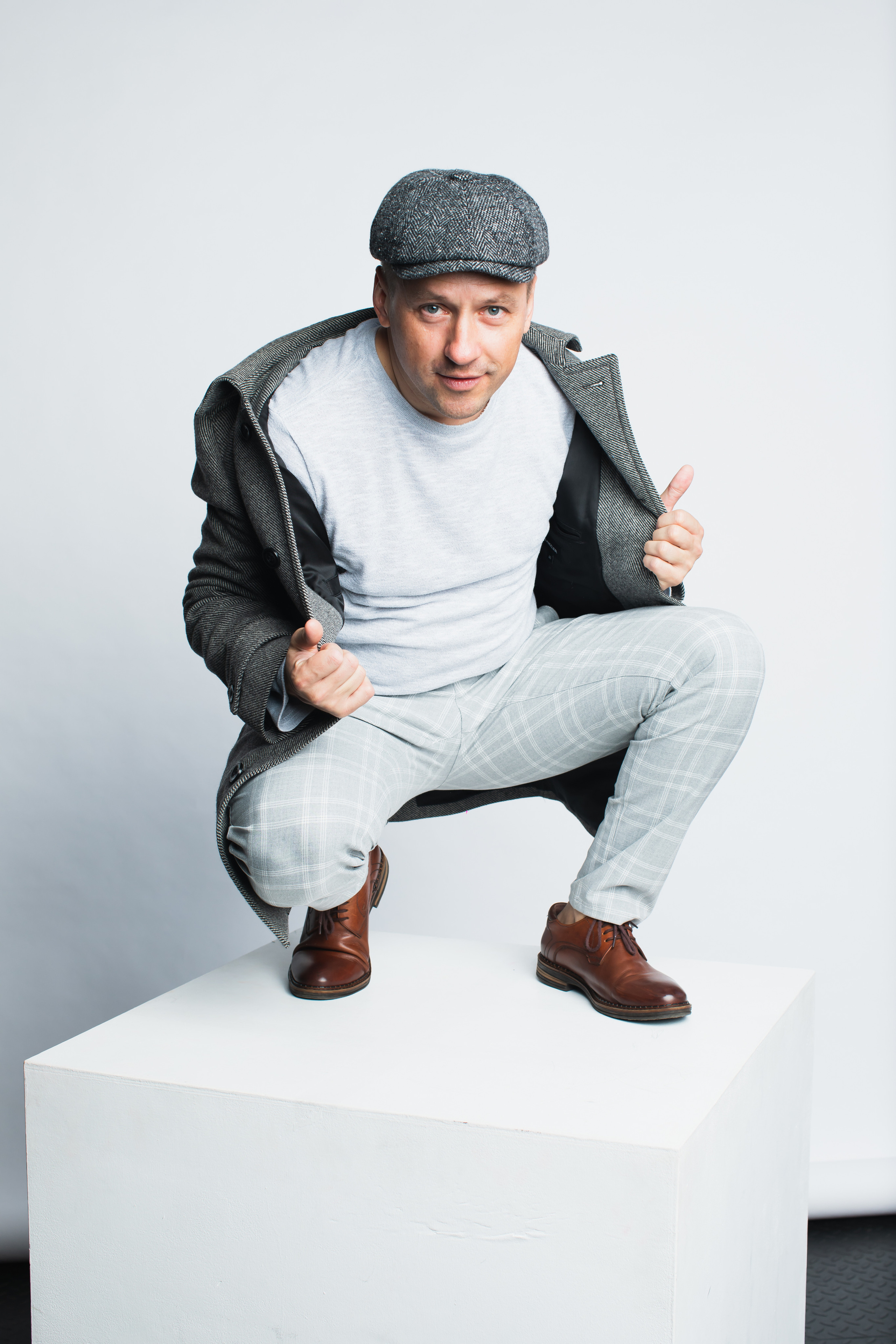 Контакты. Фотограф Сергей Кириченко