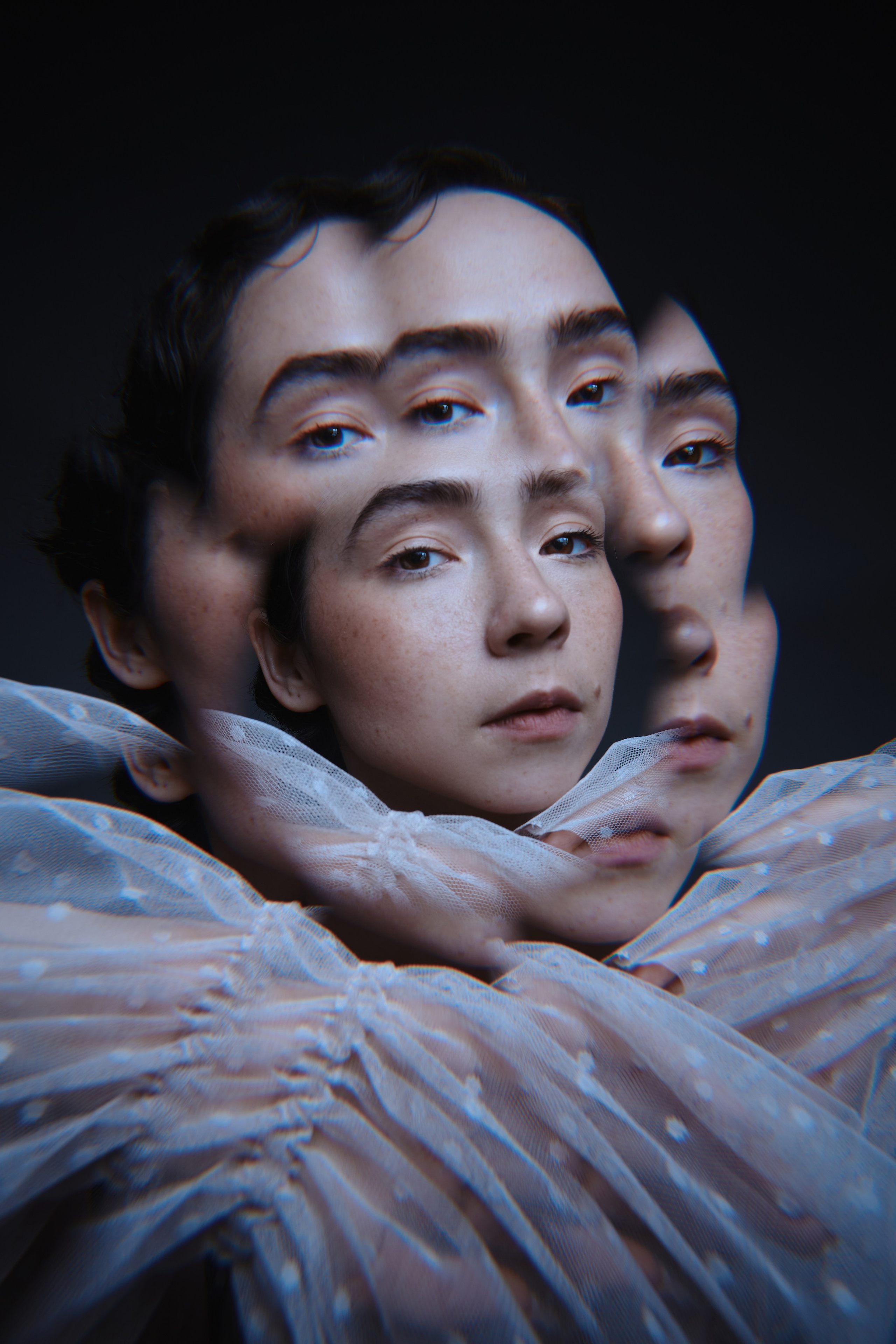 Фотосессия в образе балерины в платье сетка СИНИОКО. Одежда из Санкт-Петербурга СИНИОКО