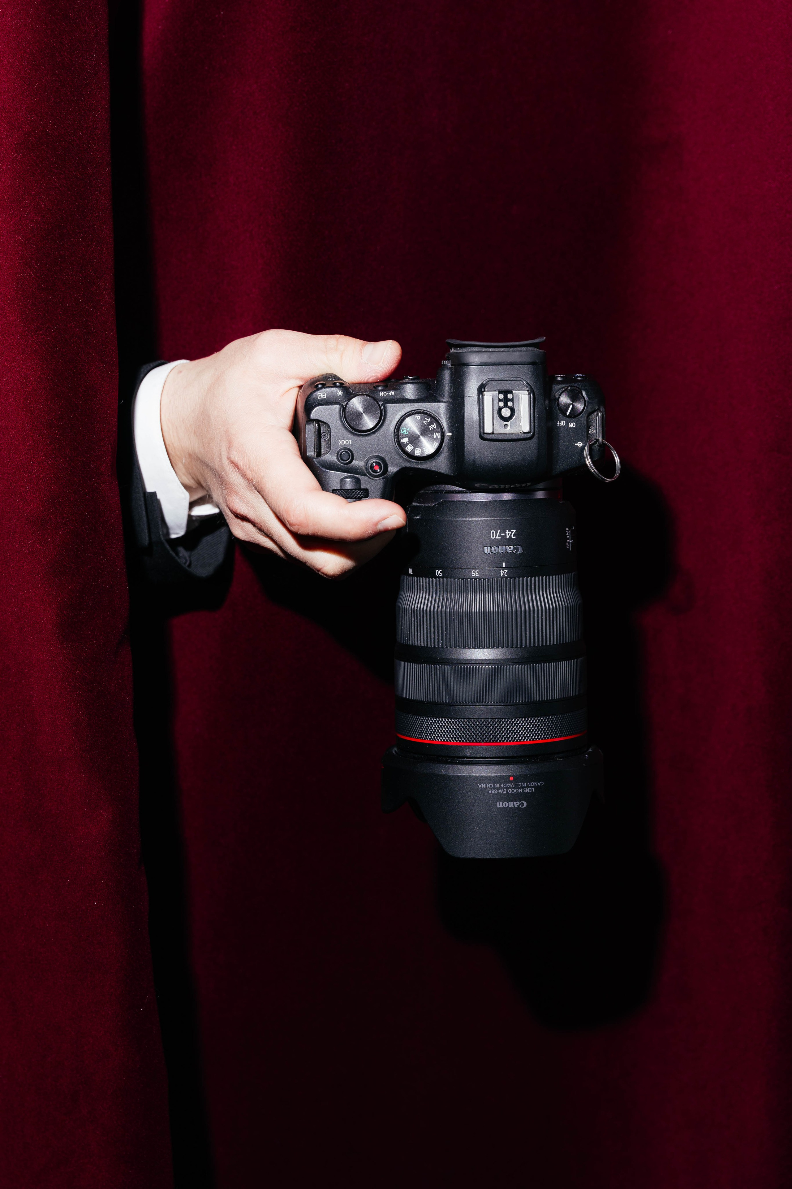 Контакты. Фотограф Крохин Олег