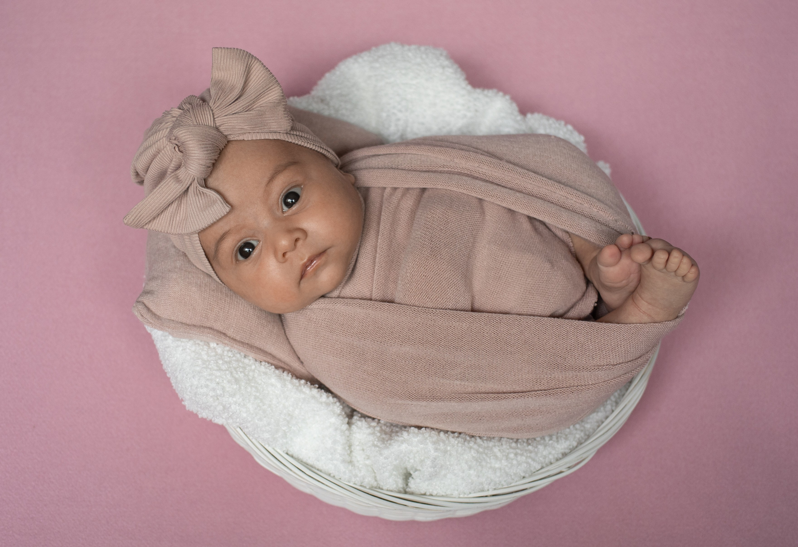 Услуги. Фотограф новорожденных в Екатеринбурге