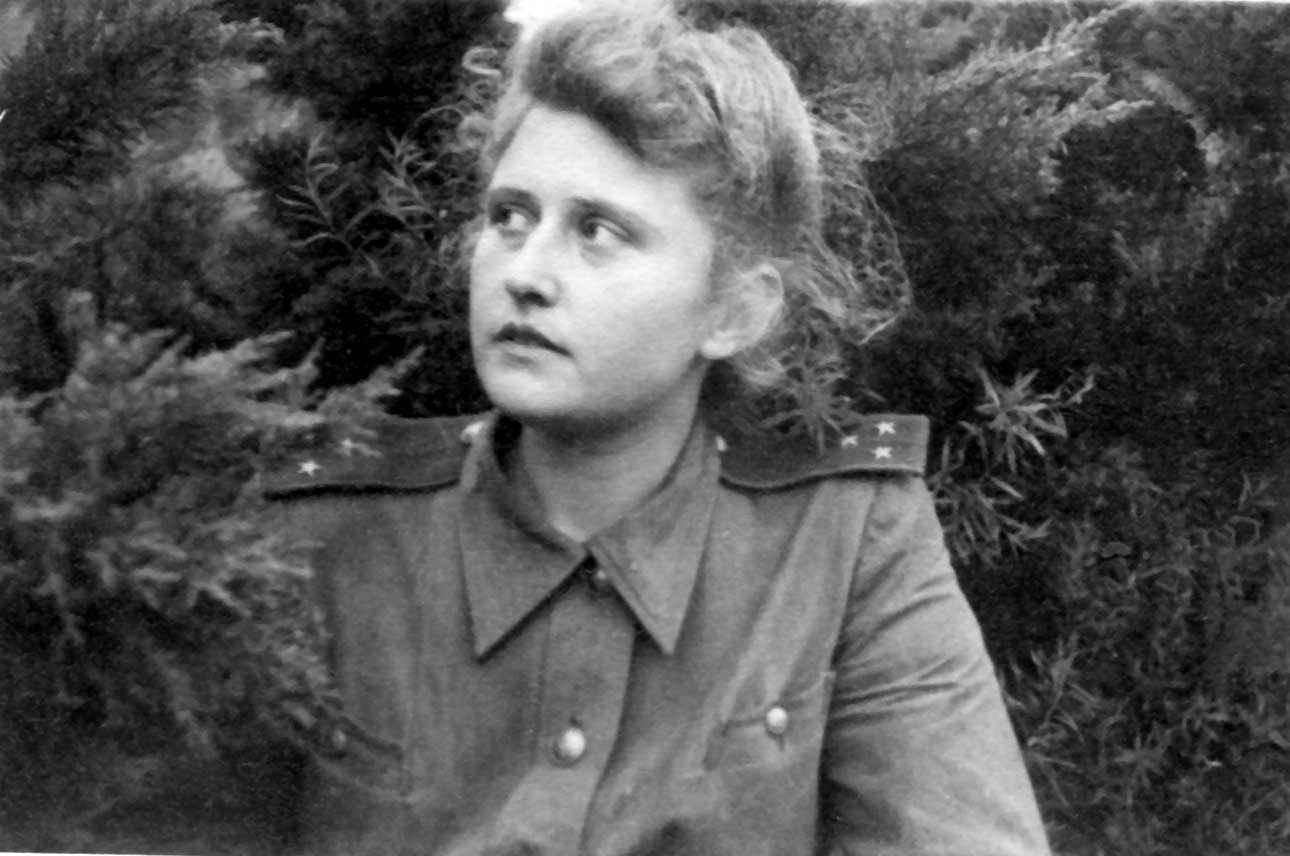 Попова. Официальный сайт Посохинских двориков