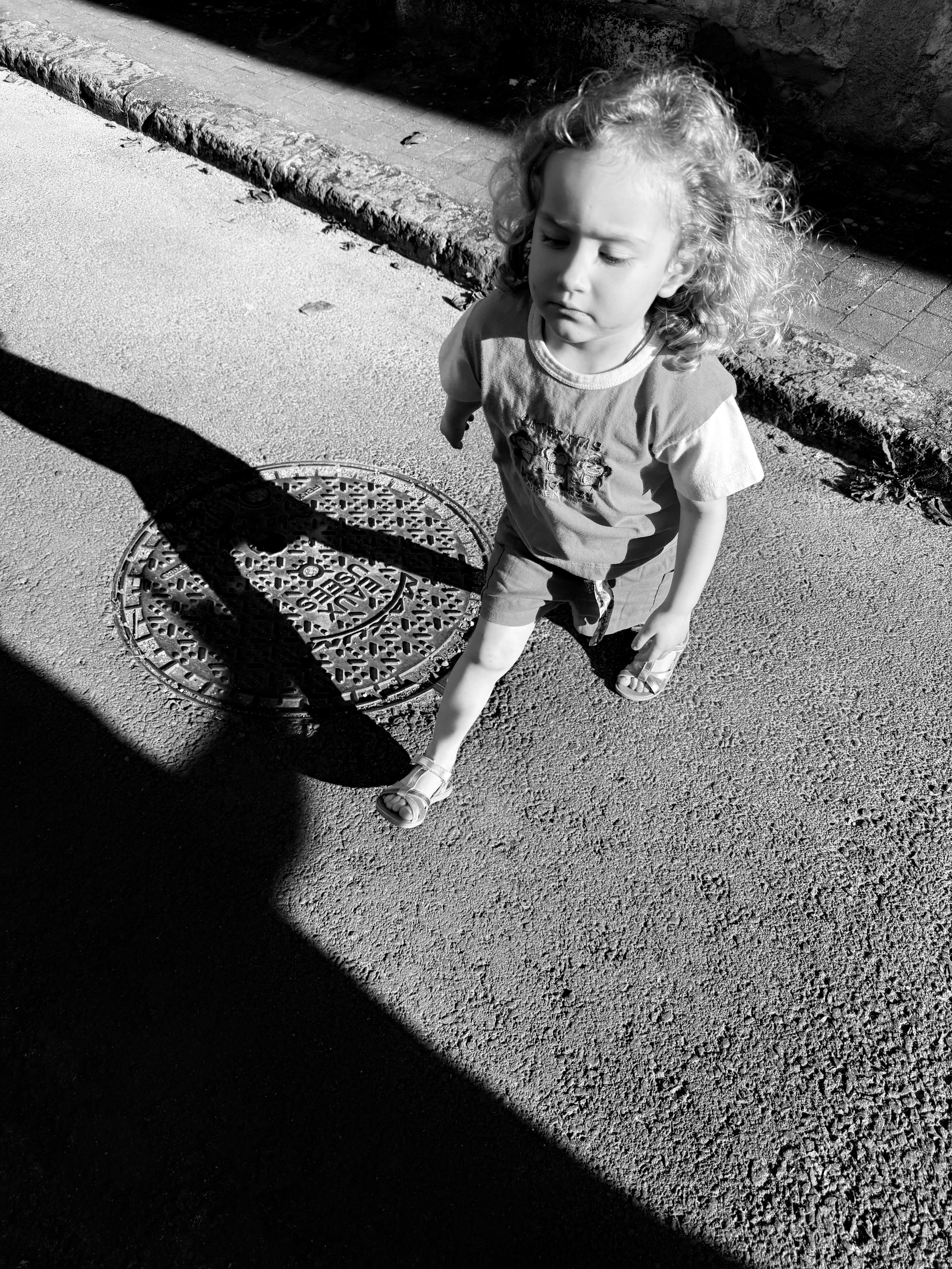 Сёстры. Anastasia Shapoval violoniste et photographe. Annecy — Geneve
