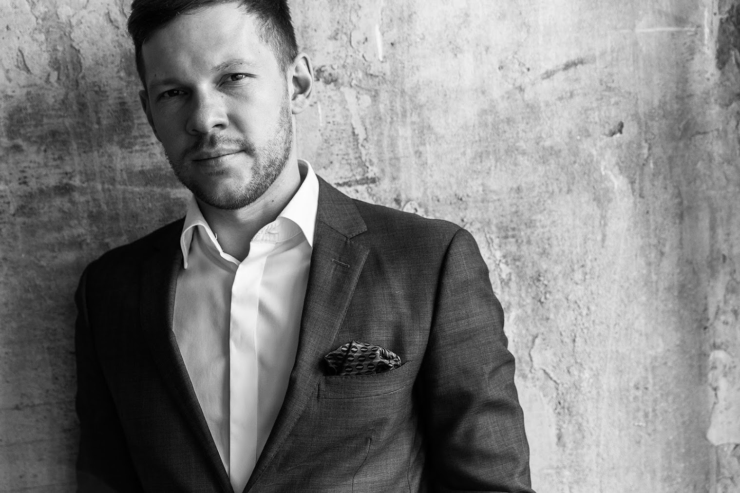 Ведущий Алексей Харис. Бизнес портрет. Фотограф Игорь Цаплин