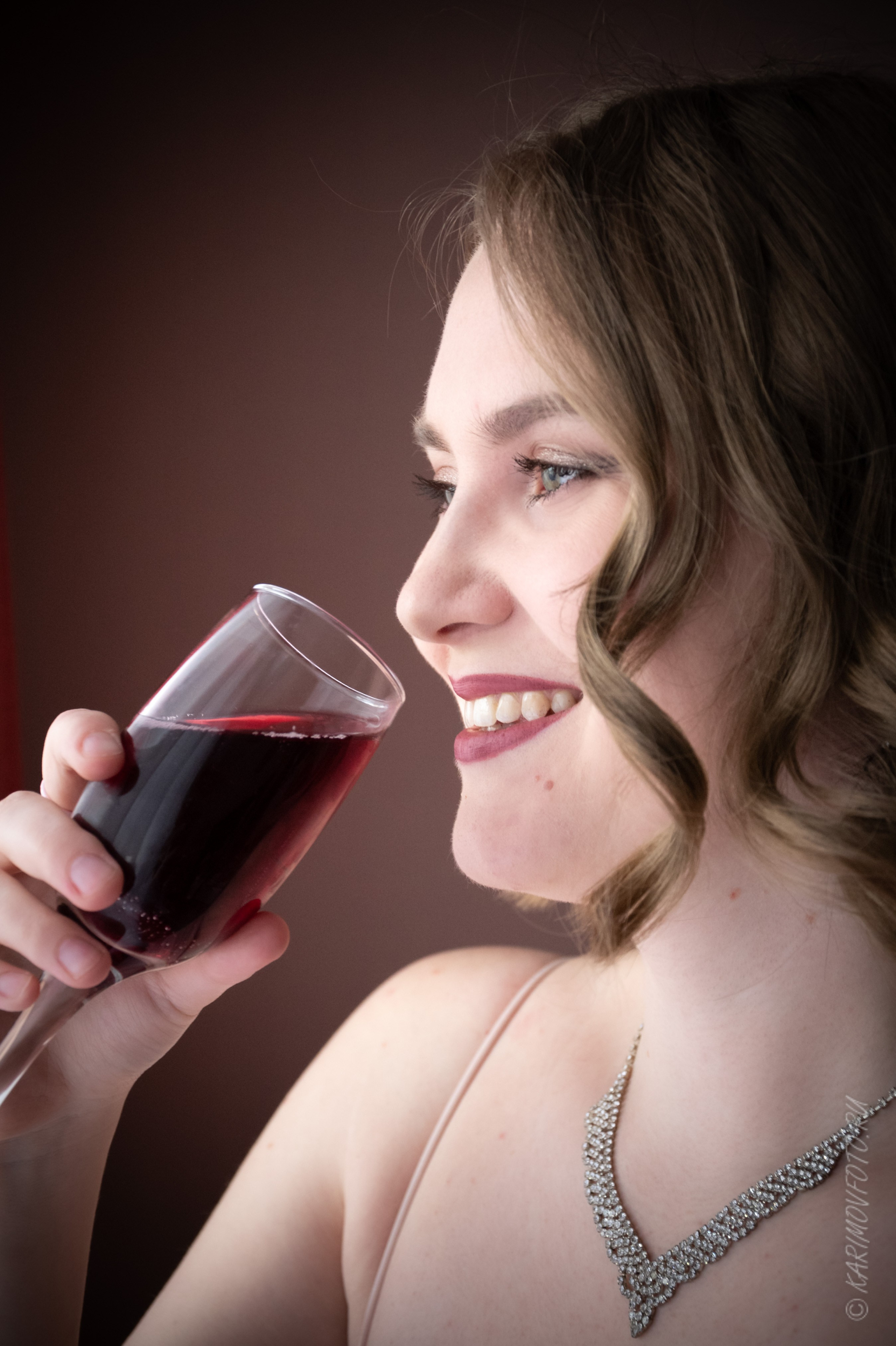 Портретная фотография Серов