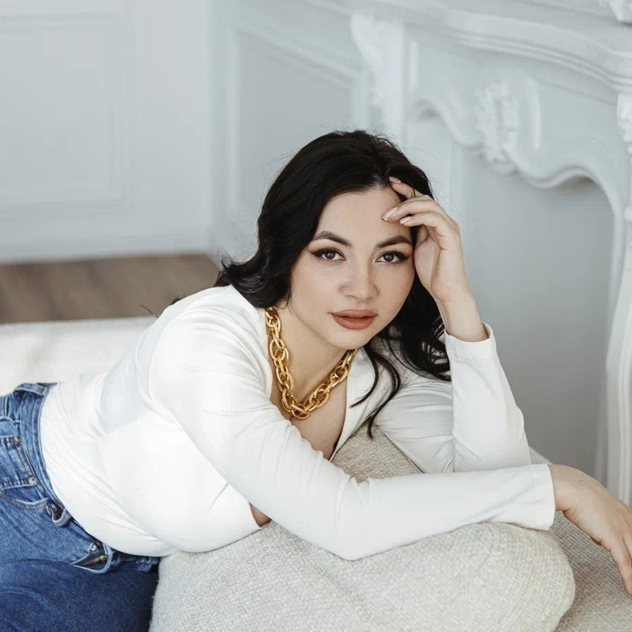 Контакты. Фотограф Евгения Игнатьева