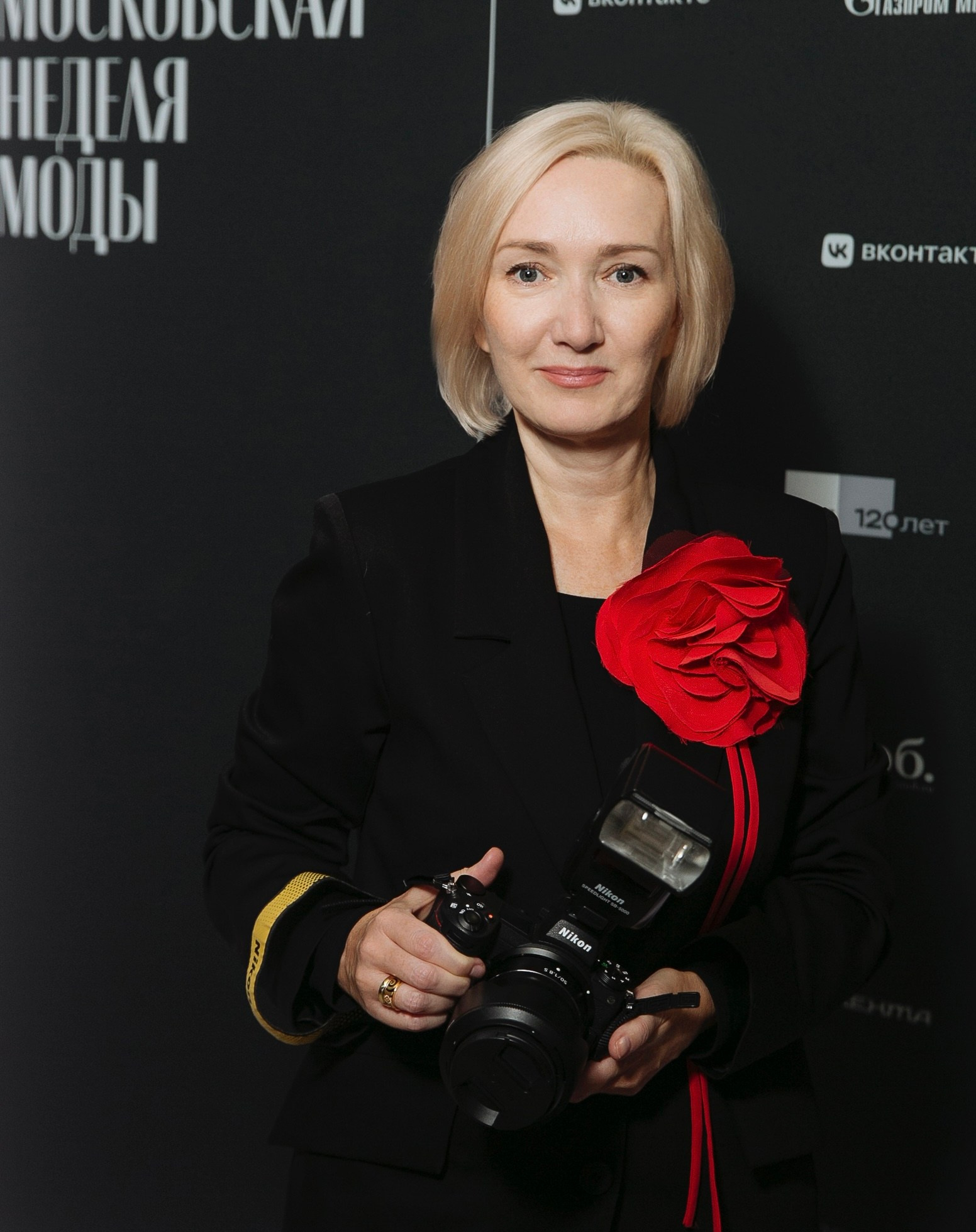 Елена Докучаева  фотограф. Фотосессии индивидуальные, семейные и контент съемка в Москве, Московской области и Калининграде.