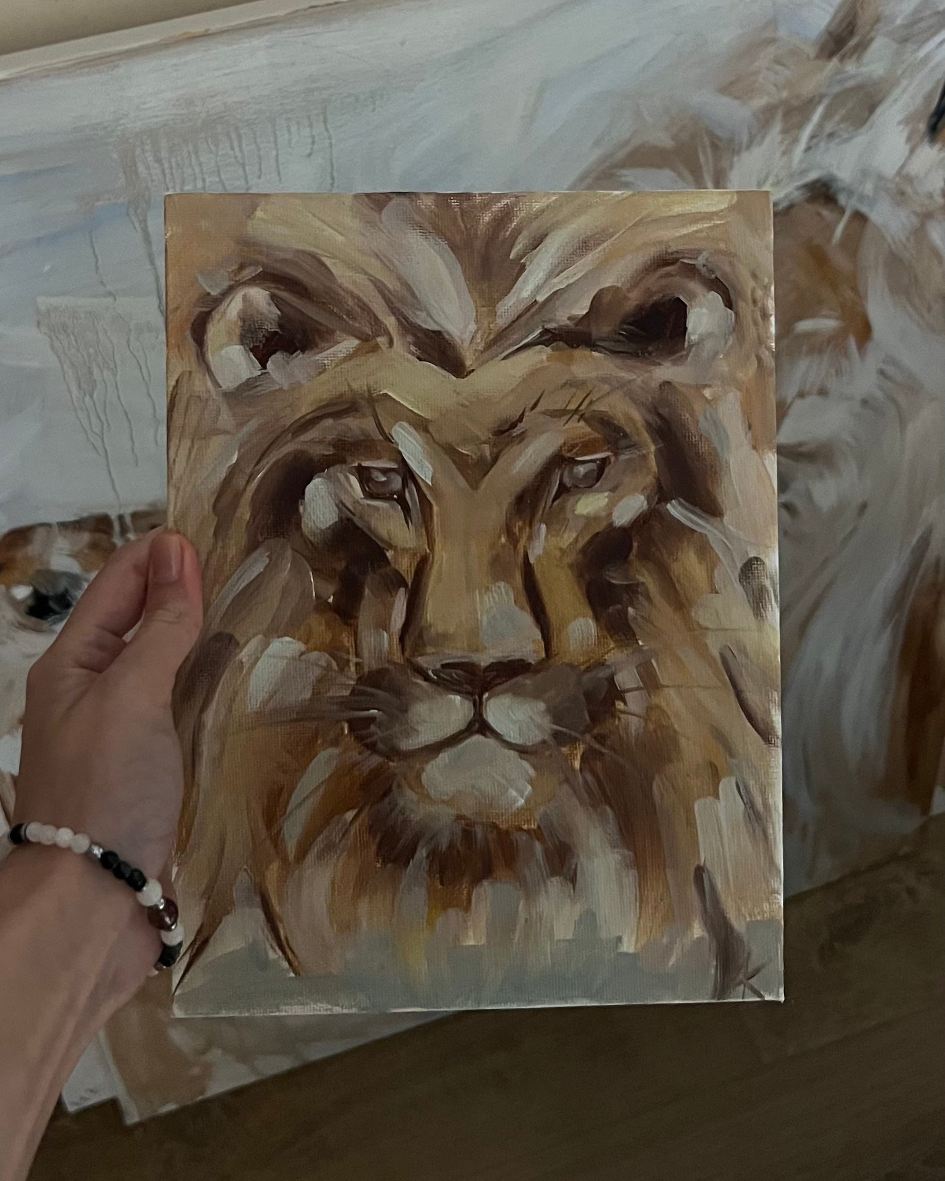 Арина Кузнецова художник фотограф интуитивная живопись серия картин Лев посредник бога 