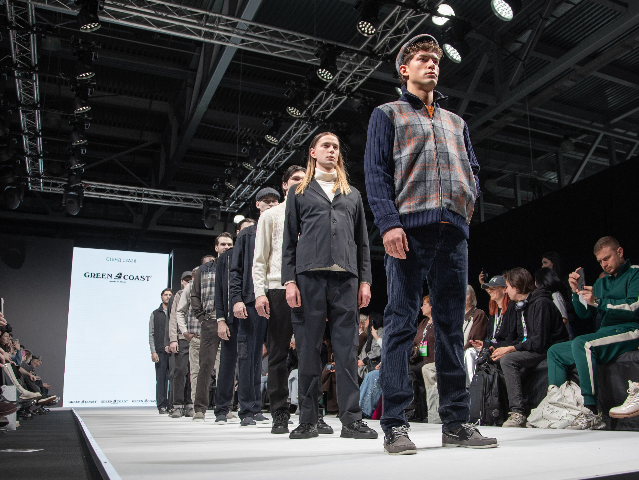 Рекламный фотограф в Москве Егор Гончаров