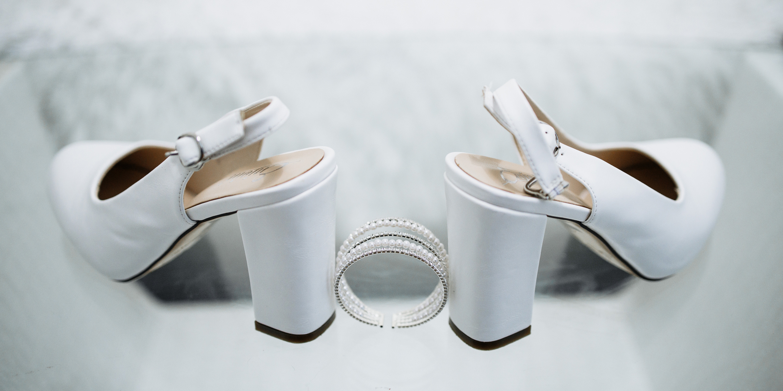 Зеленые молодожены. Свадебный фотограф Вашкевич Денис