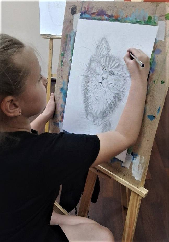 Групповые занятия для детей от 3 лет до 8 лет. Тихонова Анна —художник-график, художник-монументалист, живописец, педагог