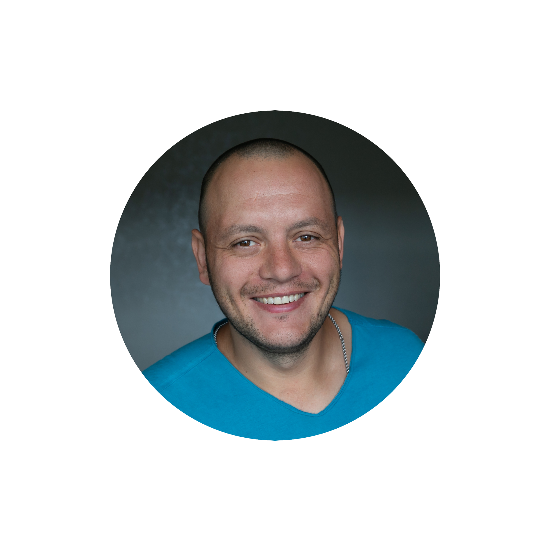 Рекламный и фуд фотограф в Красноярске Дмитрий Снег