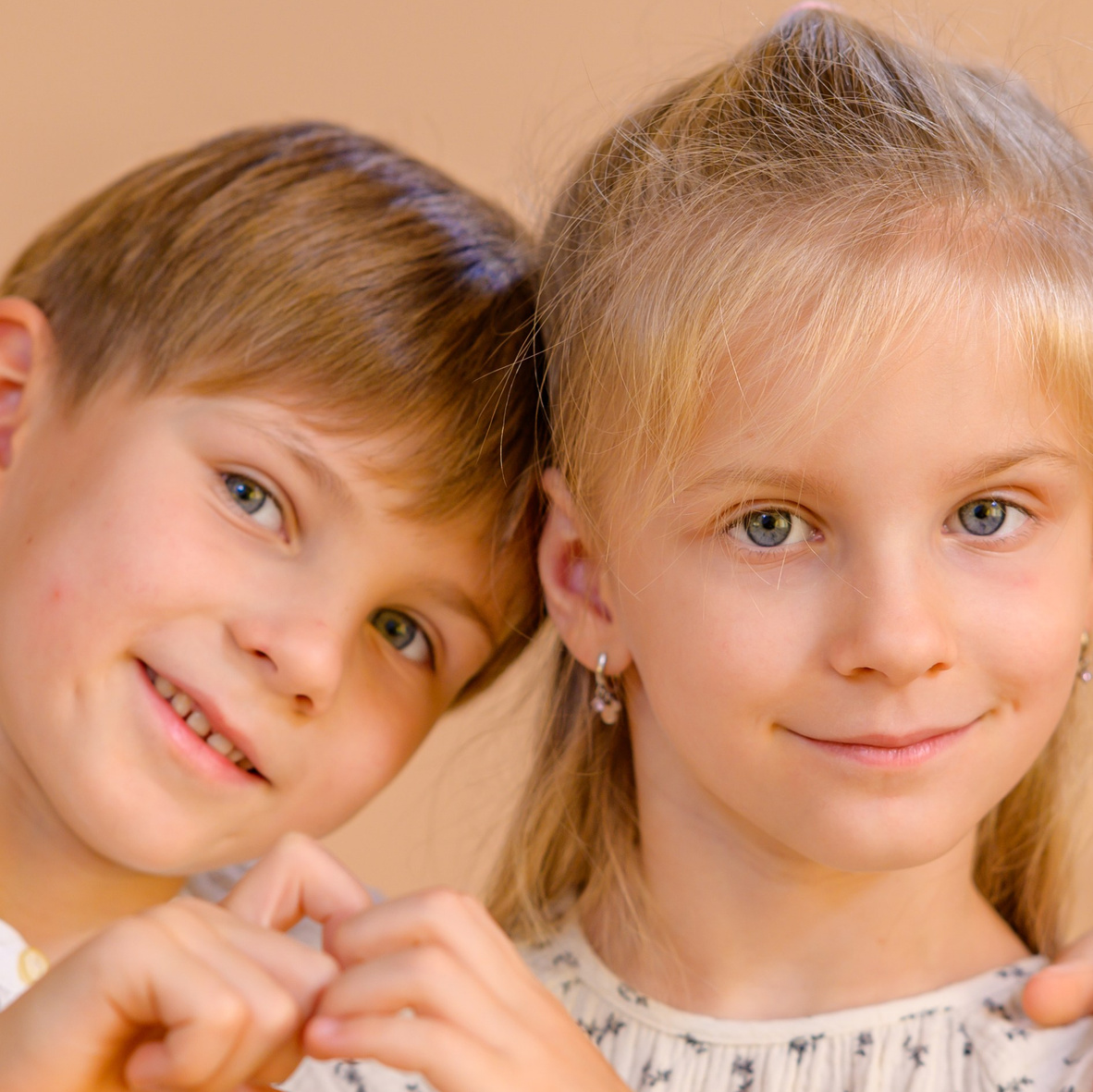 Выпускные альбомы. Выпускные альбомы в Туле и Тульской области для школ и детских садов