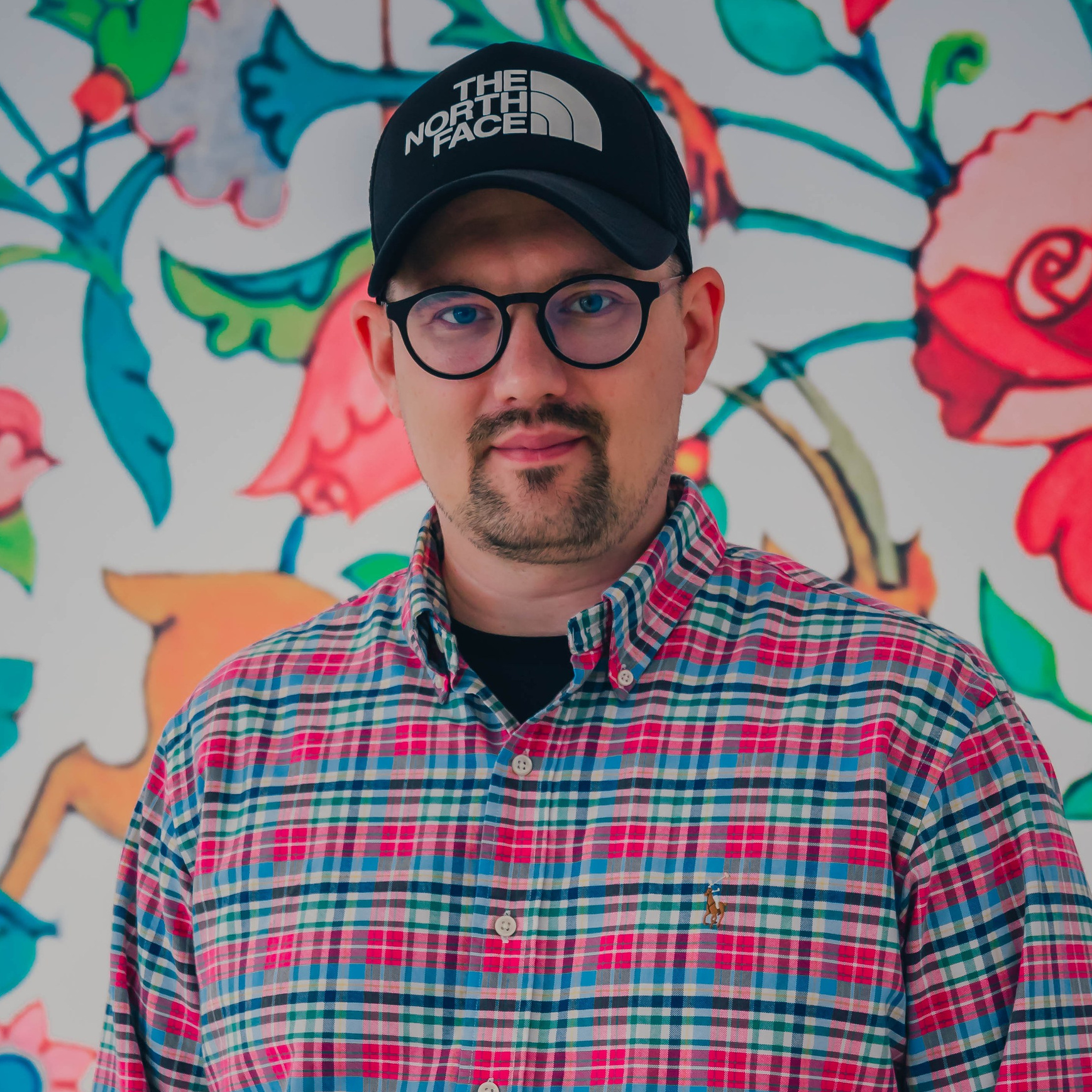 Контакты. Фотограф в Баку Антон Колобов