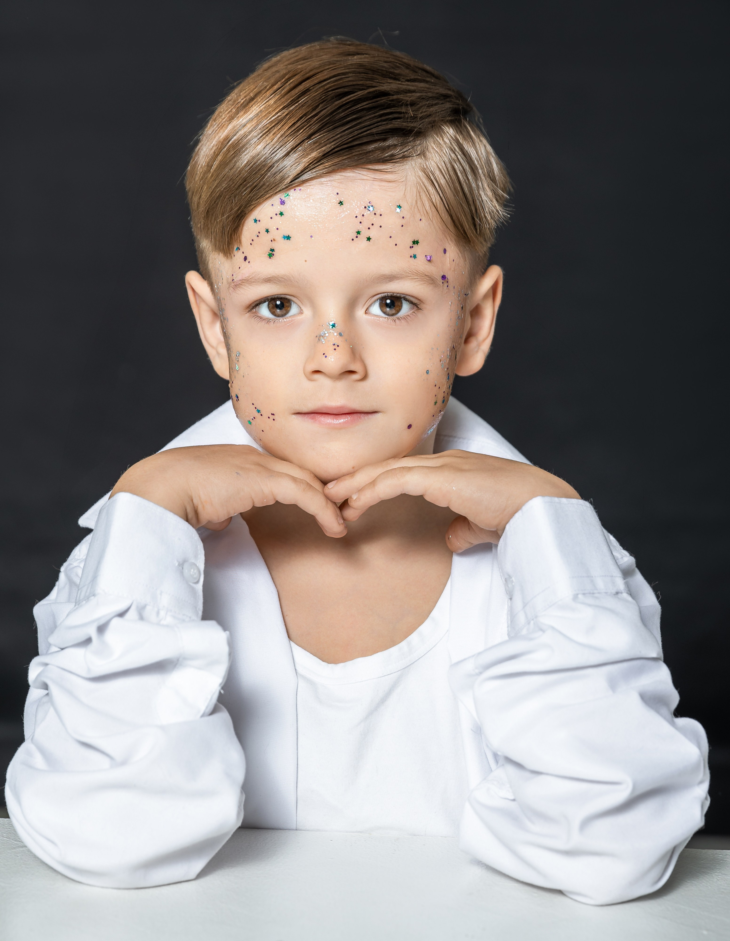 База моделей. Модельное Агентство Alma Model Management