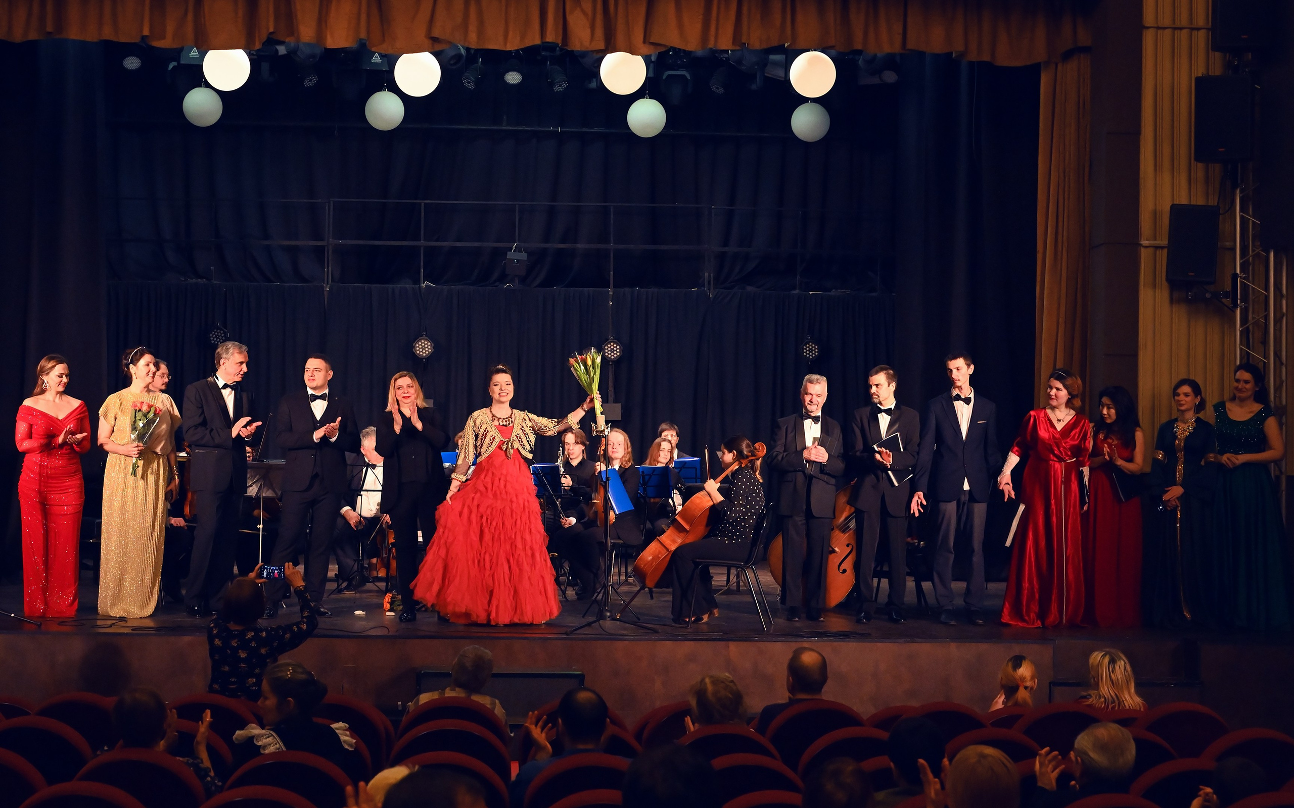 Концерт в ДК Нагорный. Московский молодежный оперный театр