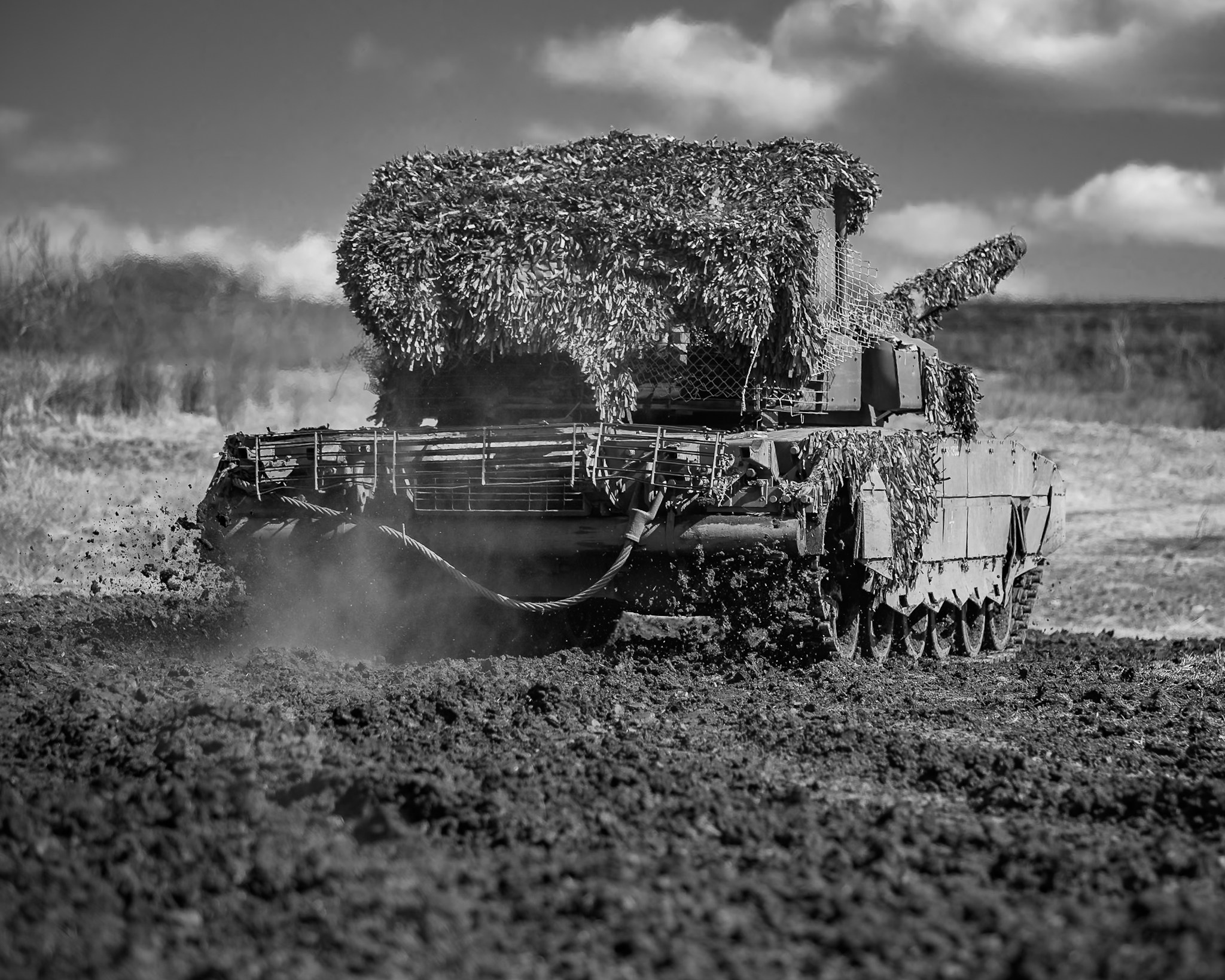 У каждого своя посевная. EMELYAN|Военный фотограф Артур Емельянов
