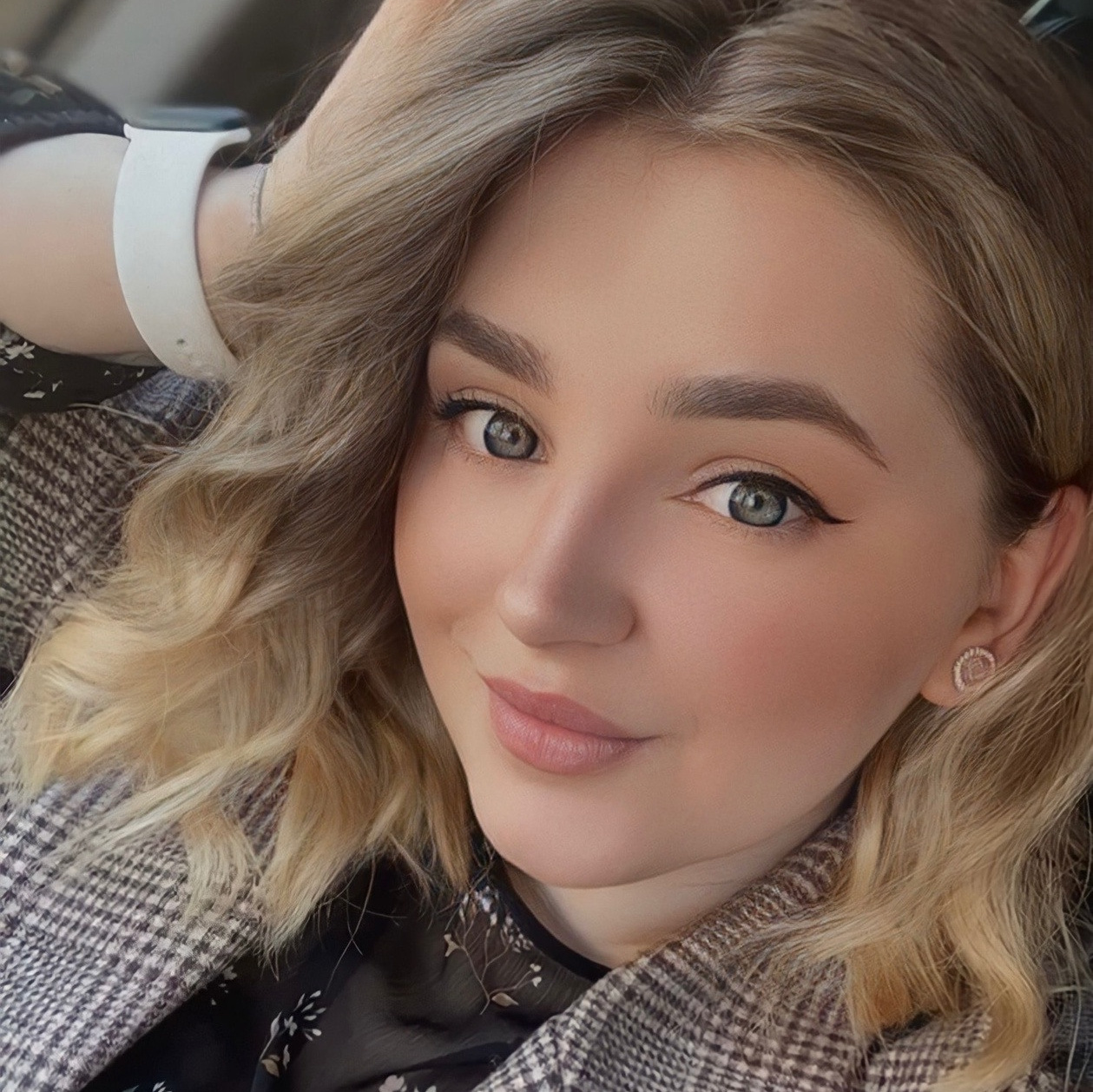 Контакты. Фотограф в Кемерово, Ленинск-Кузнецкий, Полысаево — Огнева Юлия