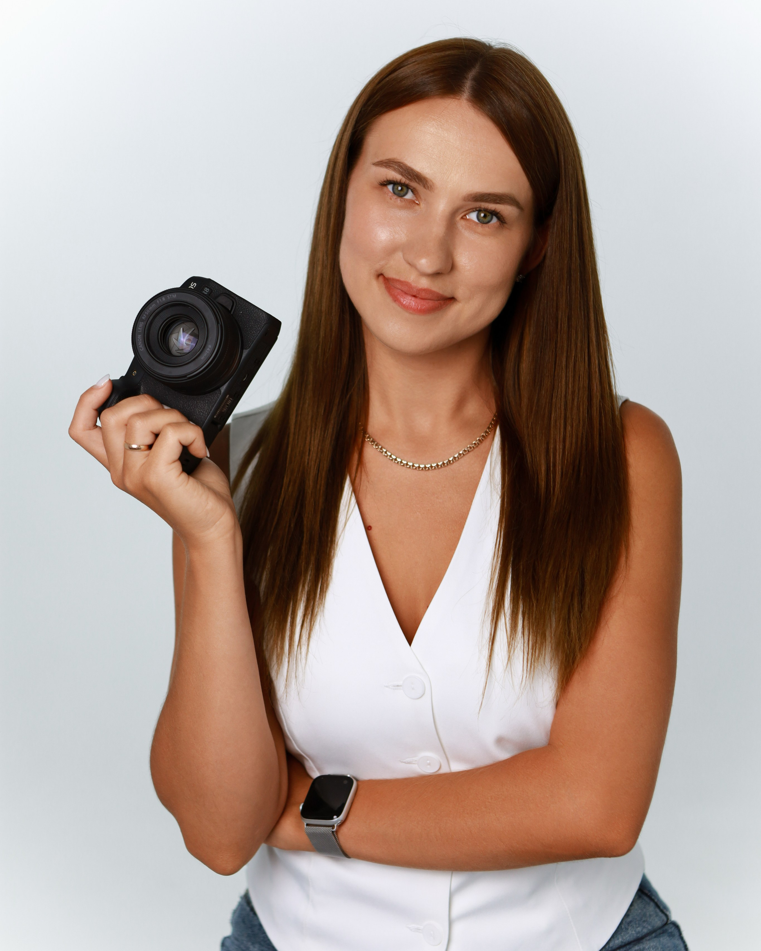 Контакты. Фотограф Юлия Егорова