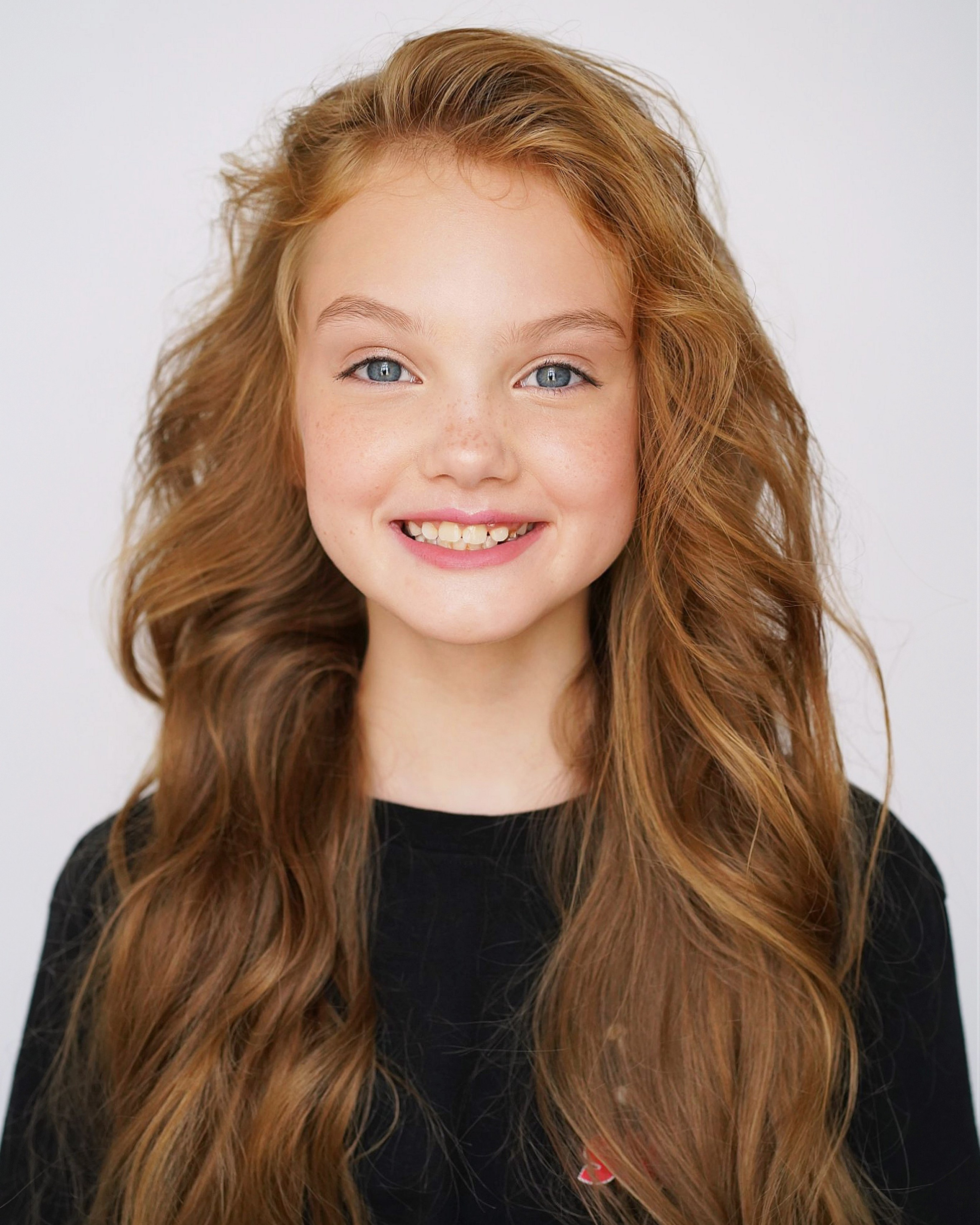 Каталог моделей. DEWA | фотостудия для маркетплейсов